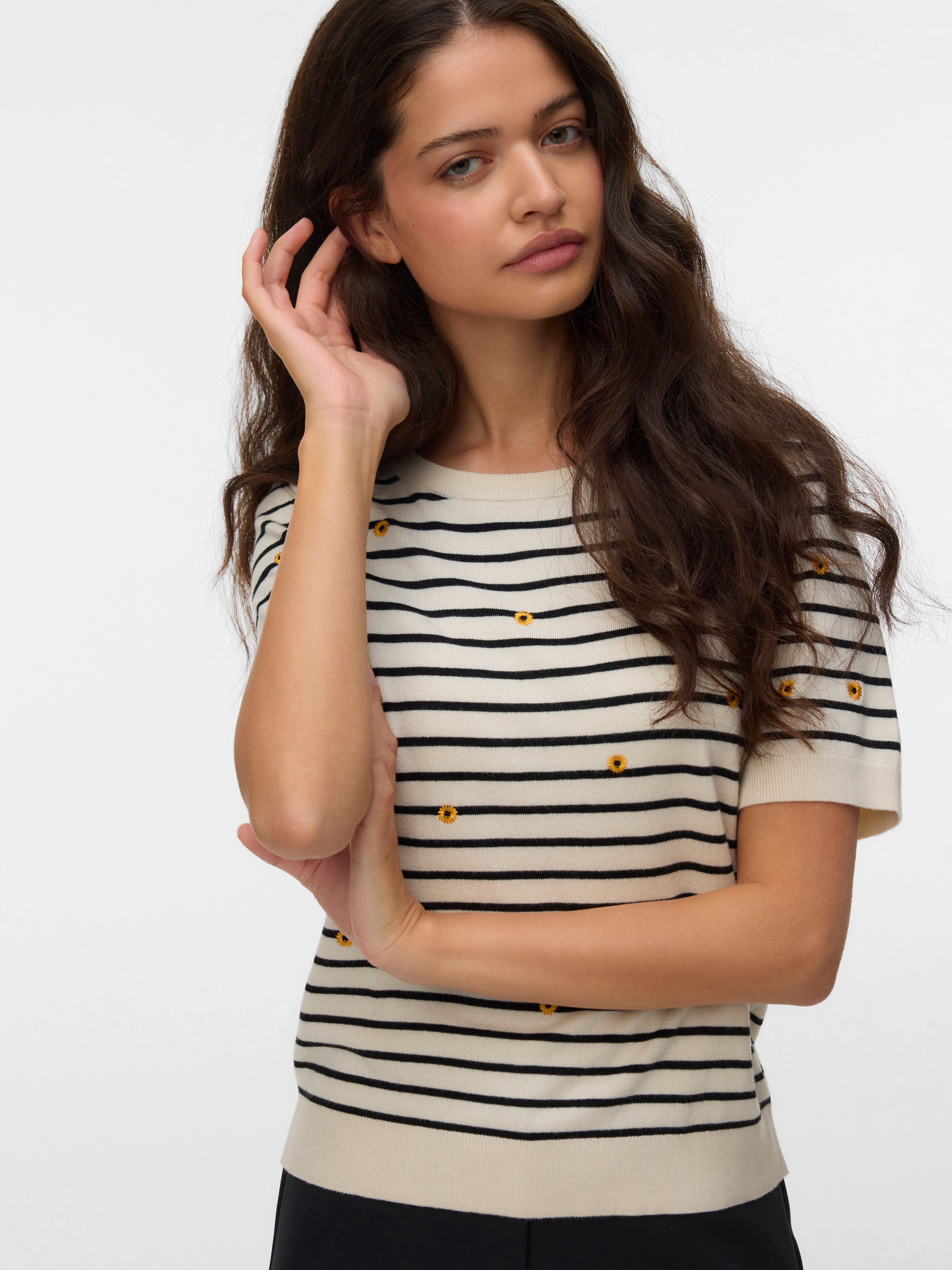 VERO MODA® VMCARMELIA Knitted T-shirt