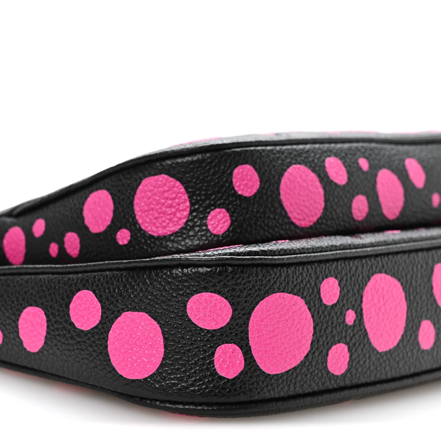 LV X YK Empreinte Multi Pochette Accessories Black Fuchsia