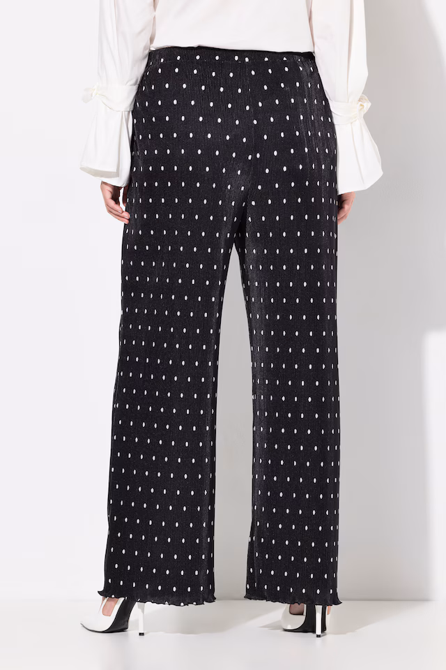 Pleated wide-leg pants