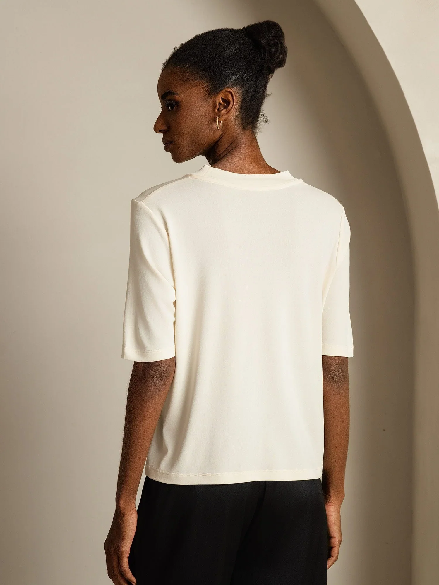 Women's Pure Silk Half Sleeve Round Neck T-Shirt