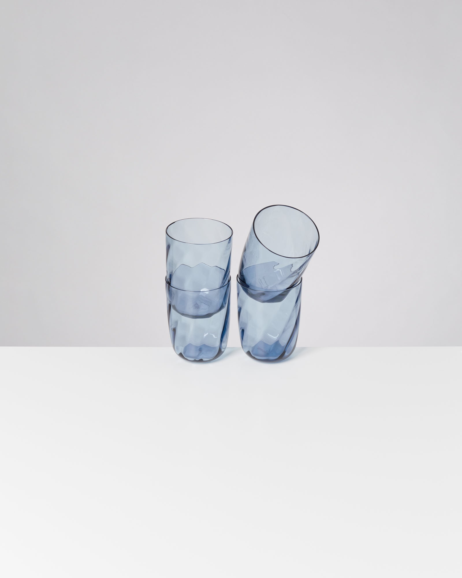 CALMA - LARGE GLASS SWIRL BLUE SET OF 4
