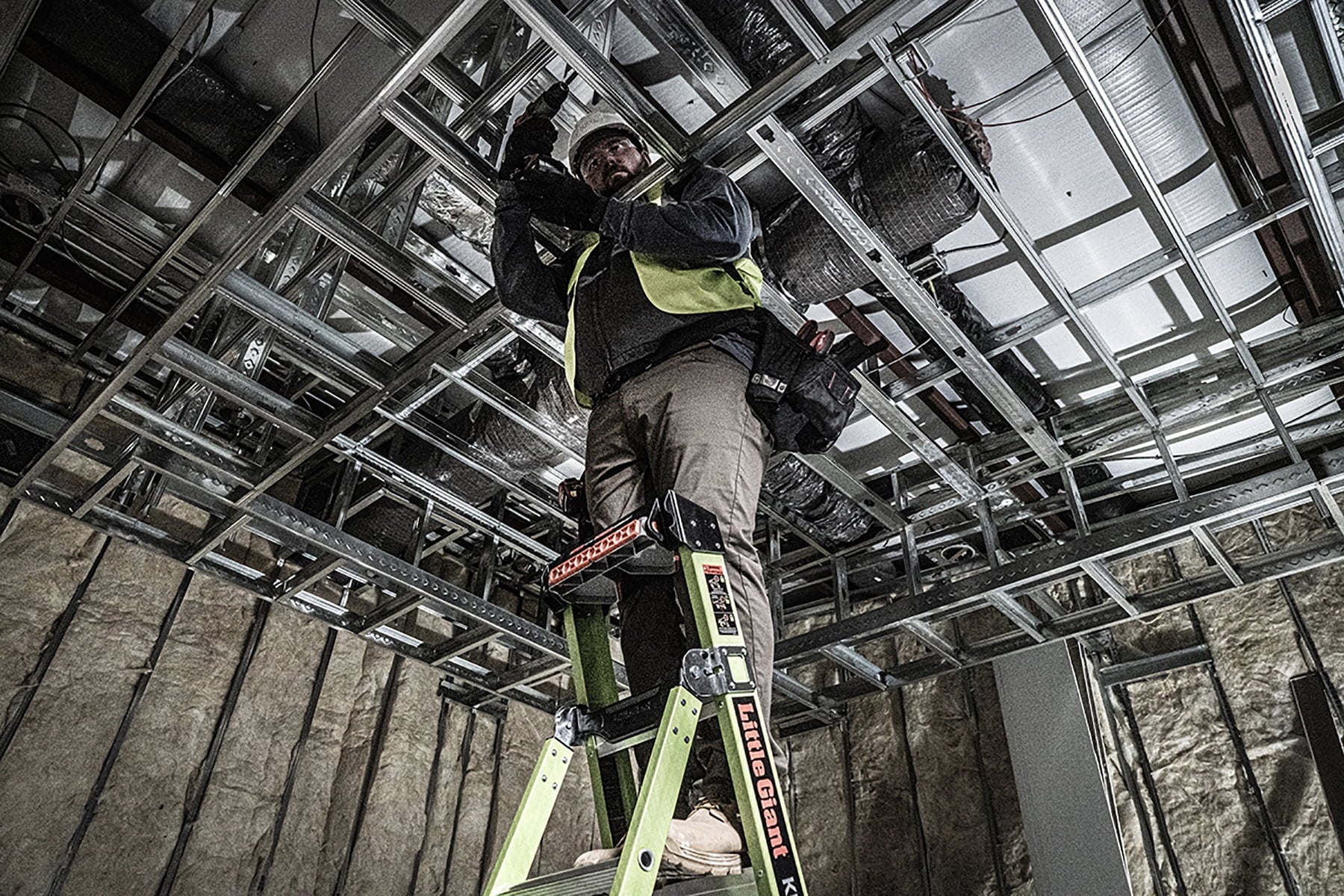 Little Giant King Kombo 5'-8' Fiberglass 3-in-1 Combo Ladder, 375 lbs. Rated