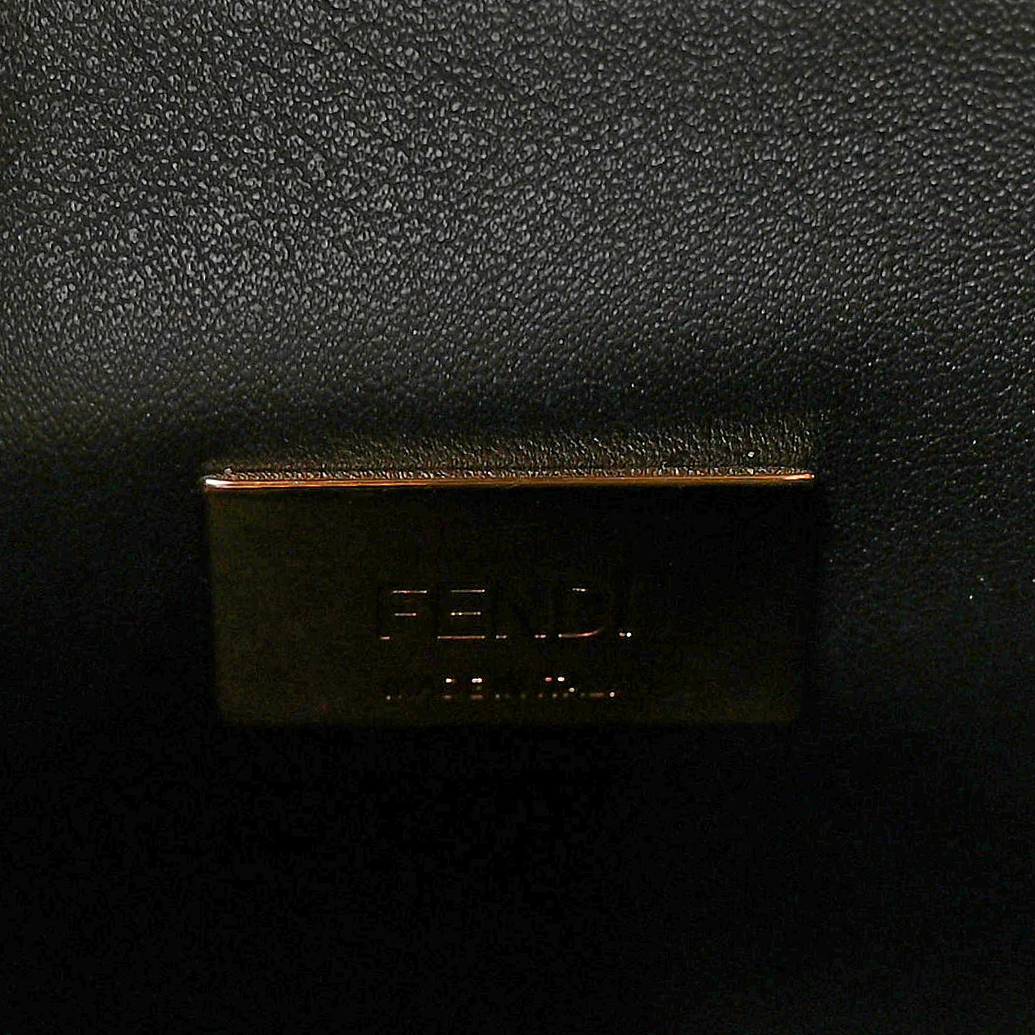 Vitello Tahiti Burro Medium Peekaboo Iconic Essentially Satchel Tortora Black