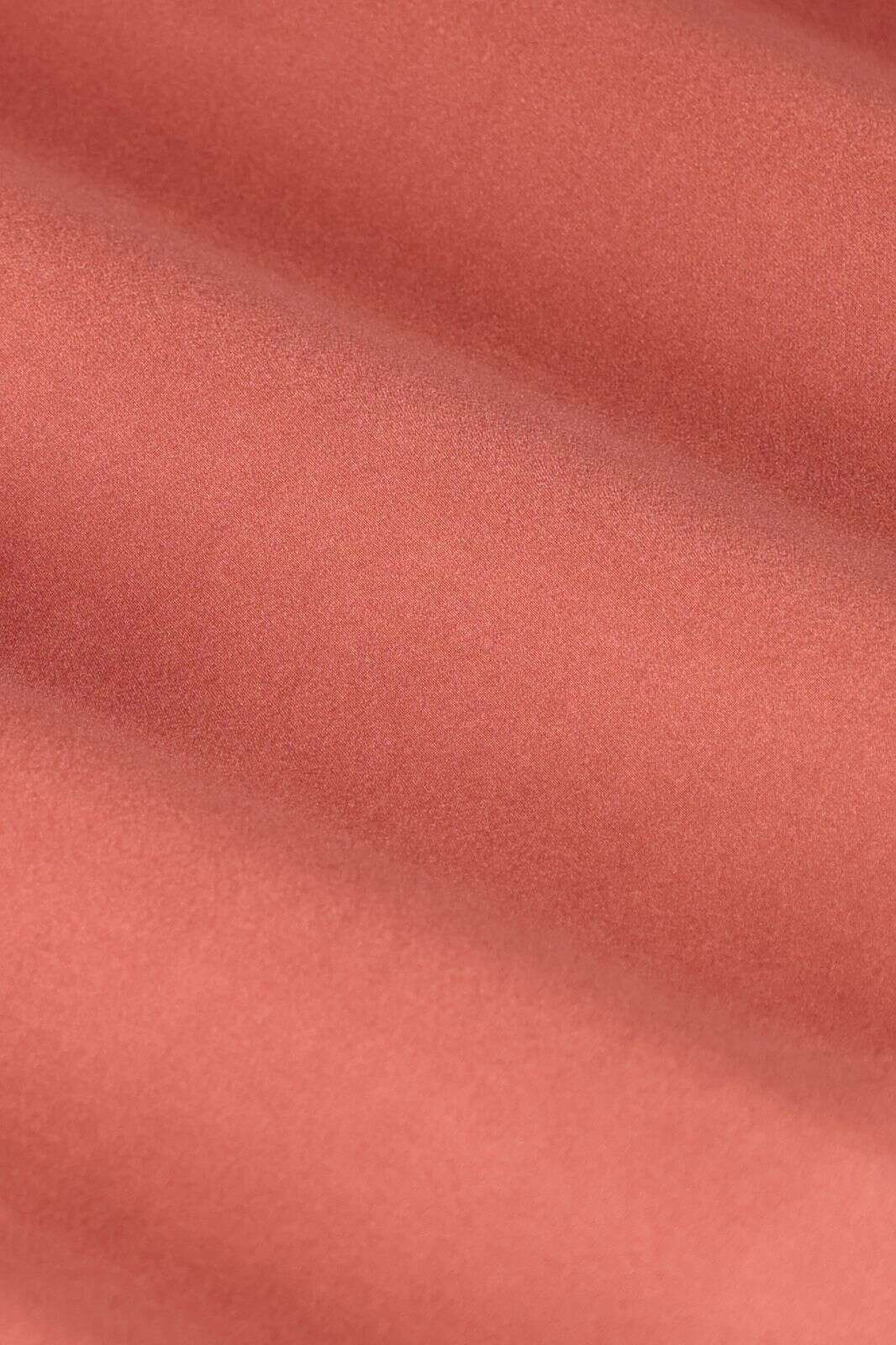 Rode blouse met reverskraag