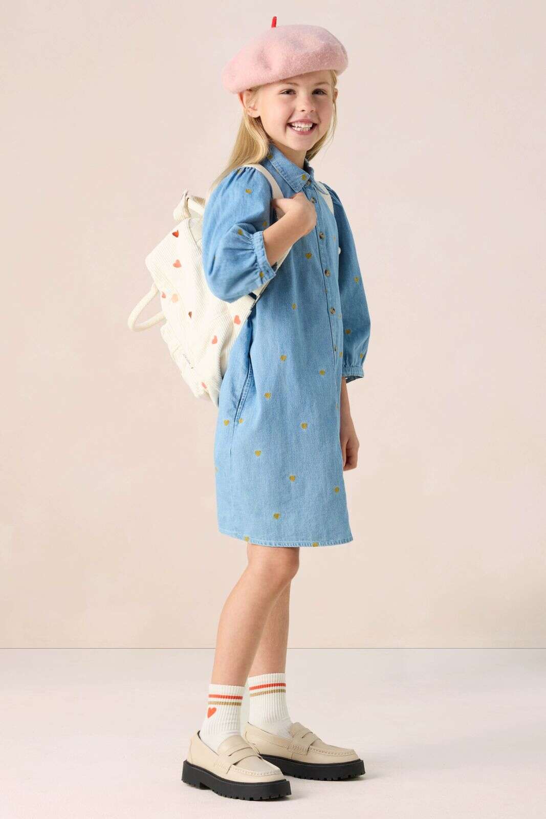 Witte rugzak met hartjes embroidery