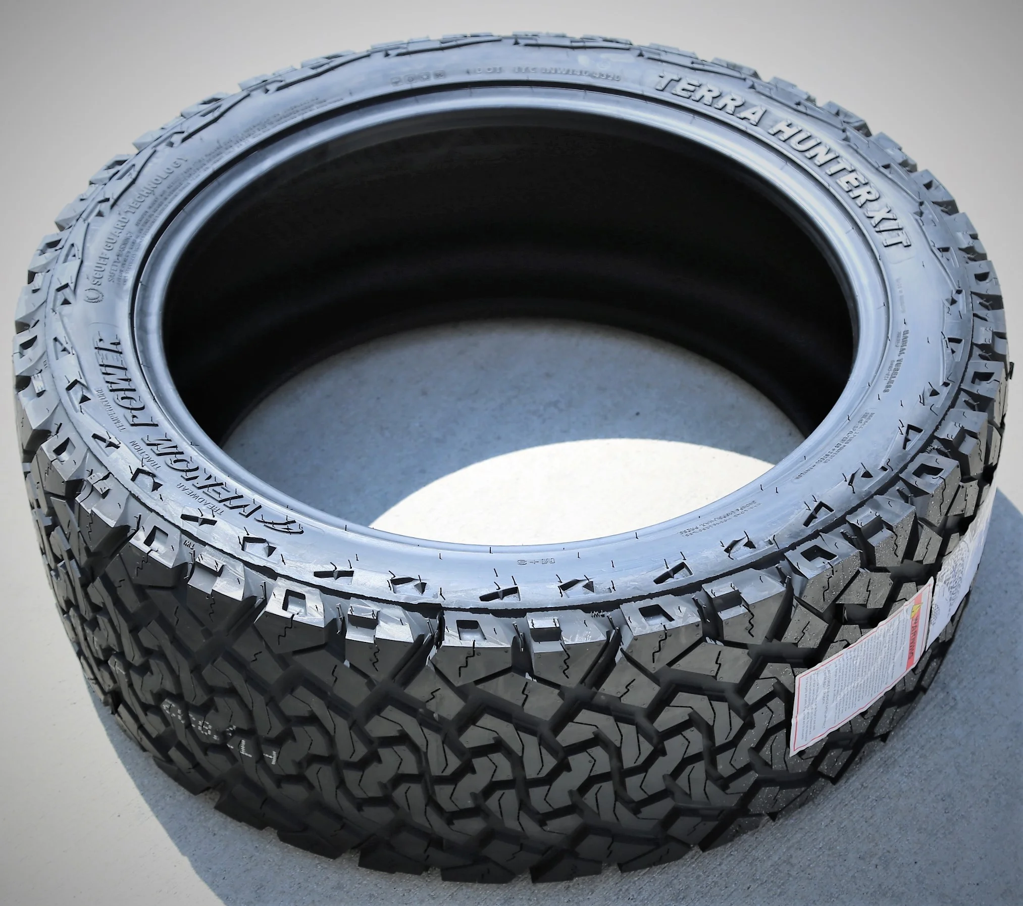 Venom Power Terra Hunter X/T 285/45R22 114T XL Extreme Terrain Tire