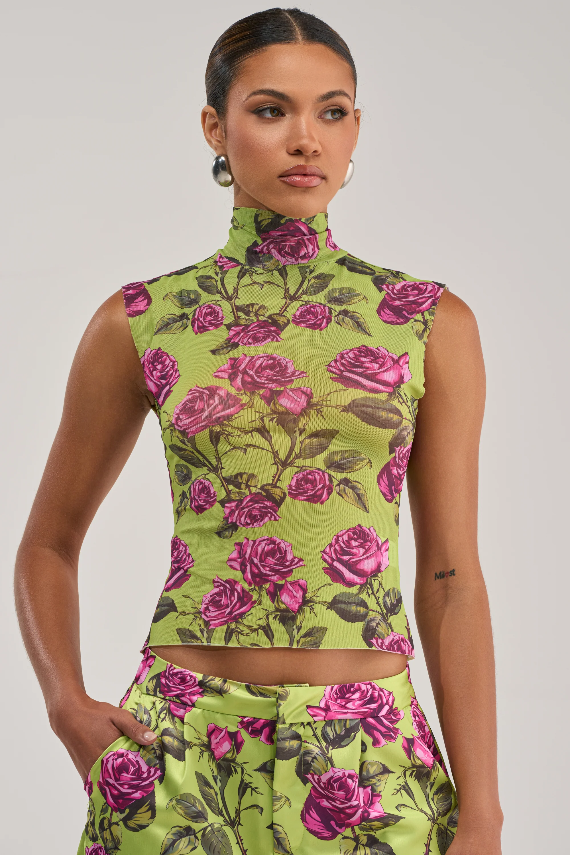 DOZEN ROSES MESH TOP IN CHARTREUSE - Akira Store