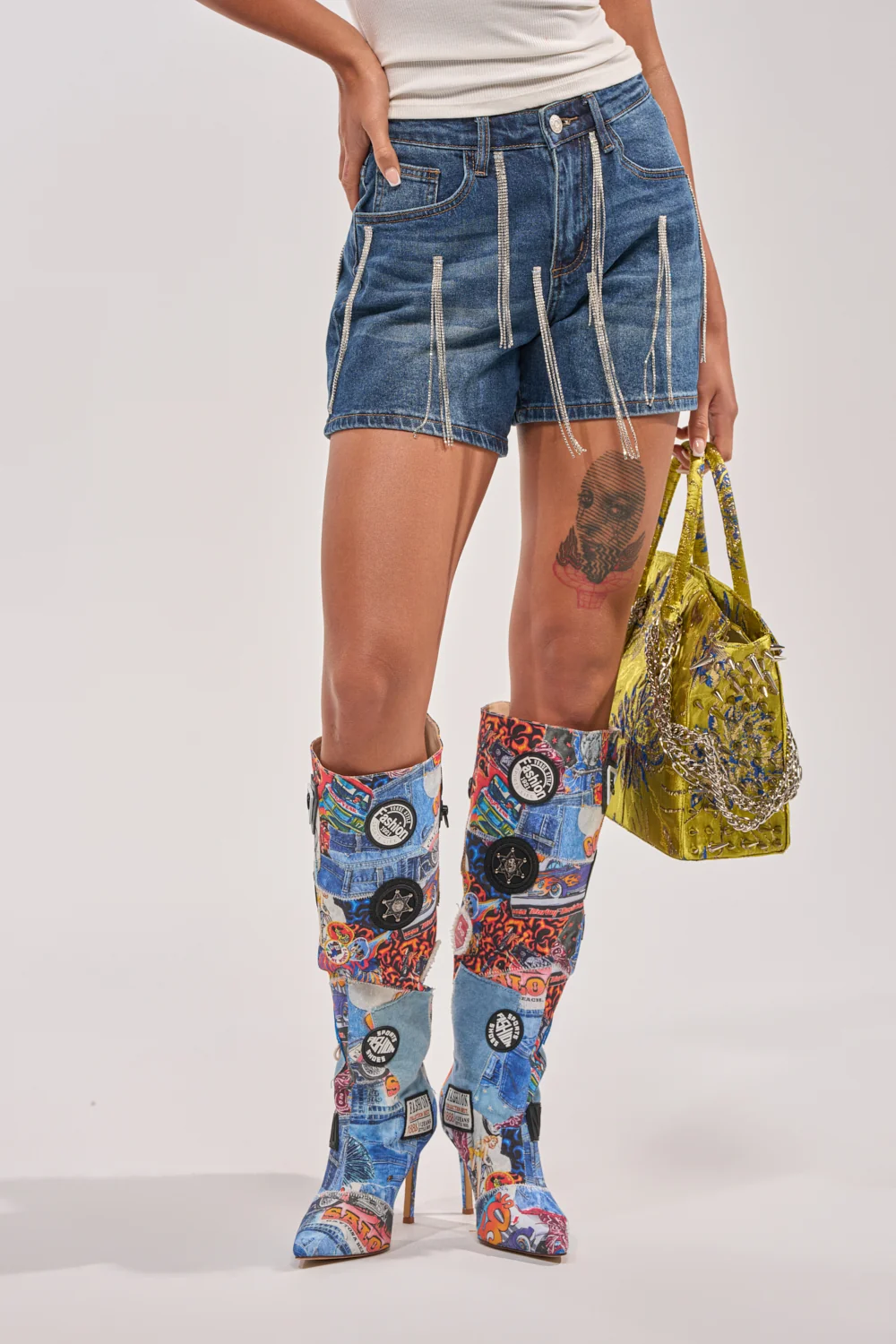 CAME THROUGH DRIPPIN DENIM SHORT - Akira Store