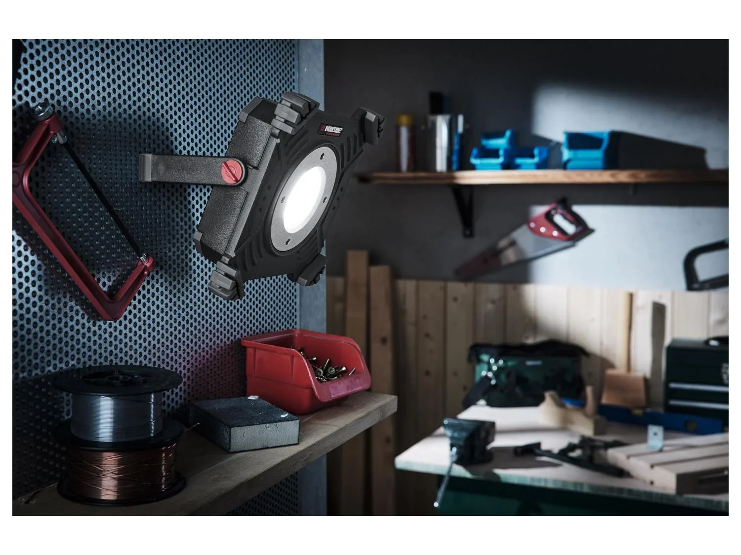 PARKSIDE PERFORMANCE Projecteur de chantier sans fil PALA 4000 A, 4000 lm, 40 W
