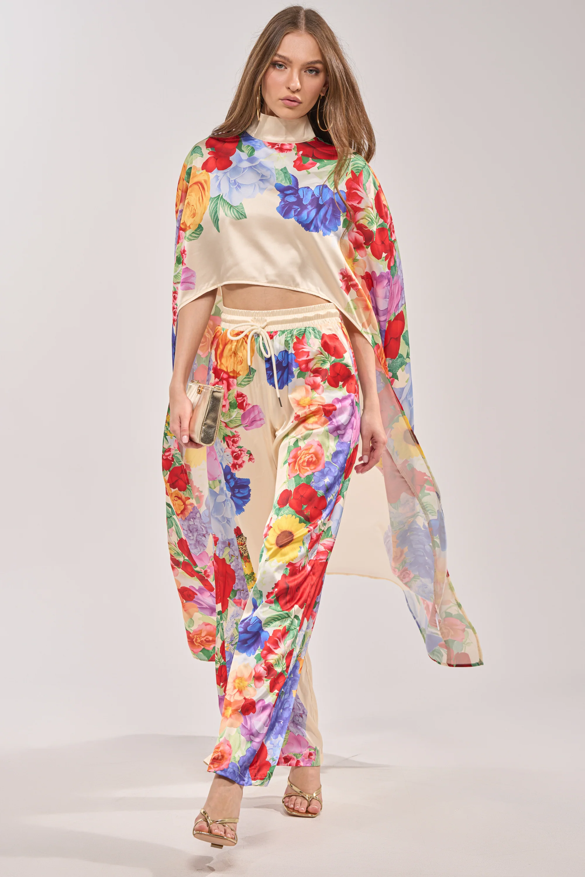 FLORAL BURST CAPE TOP - Akira Store