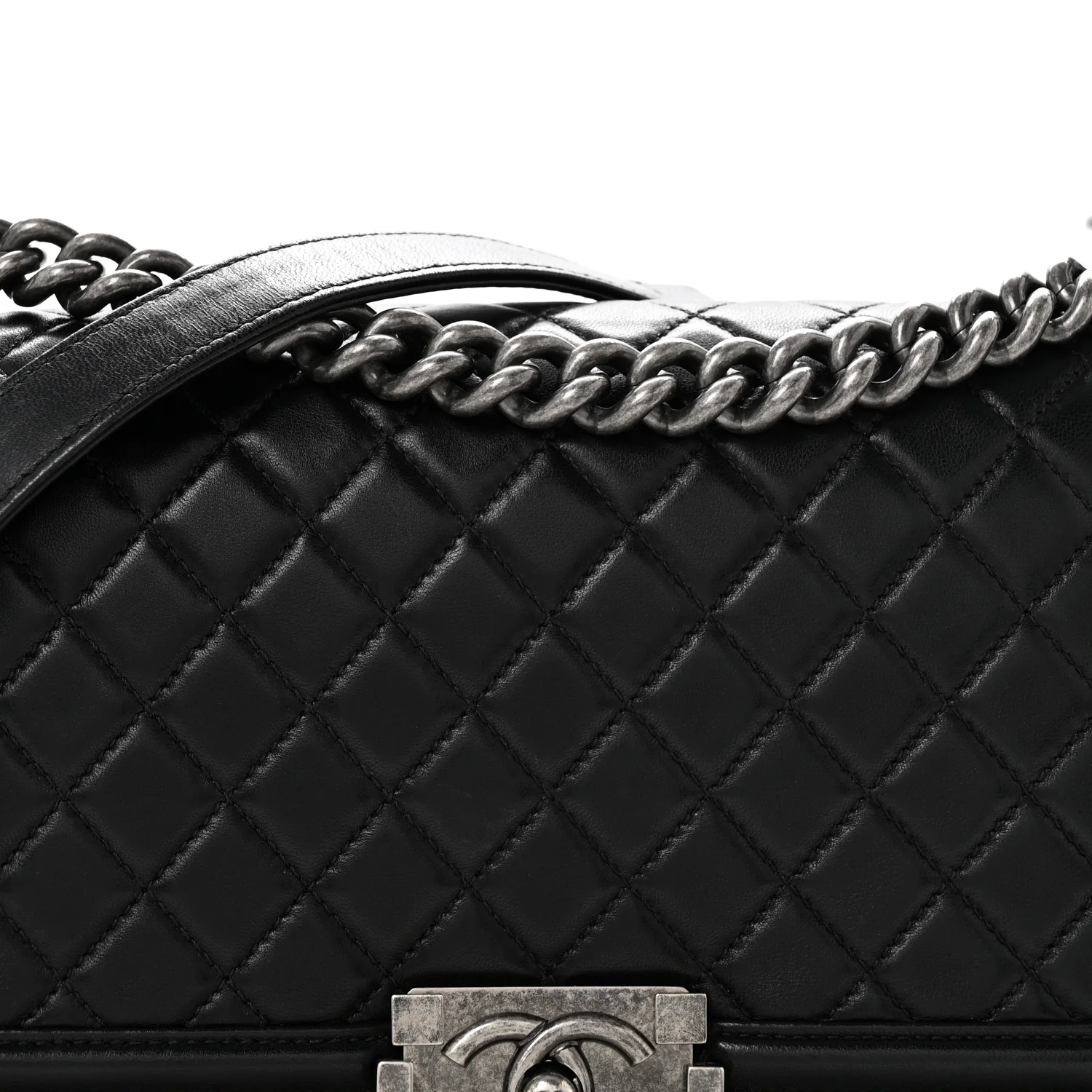 Lambskin Quilted Medium Boy Flap Black