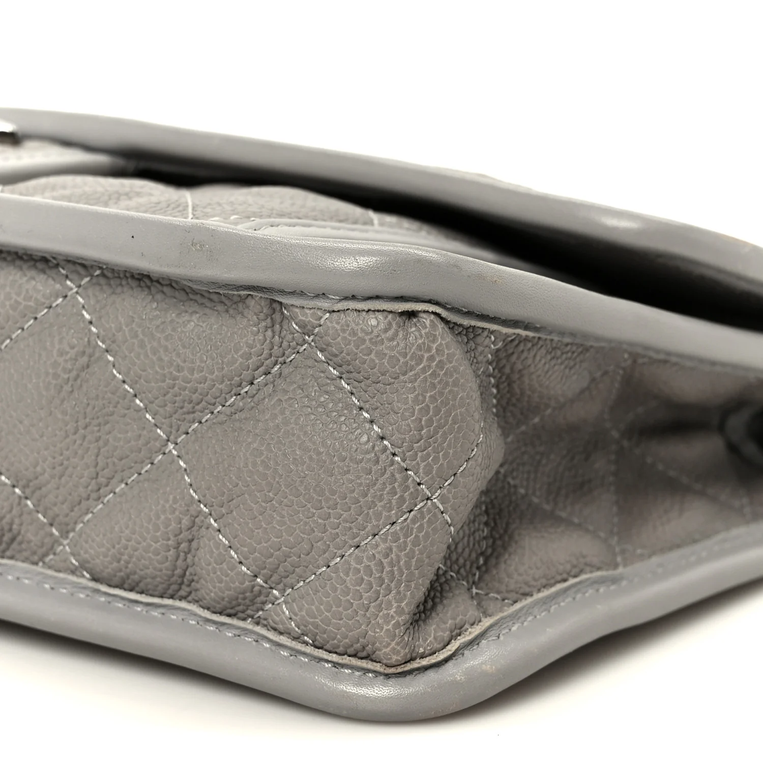 Caviar Quilted Medium French Riviera Flap Light Grey