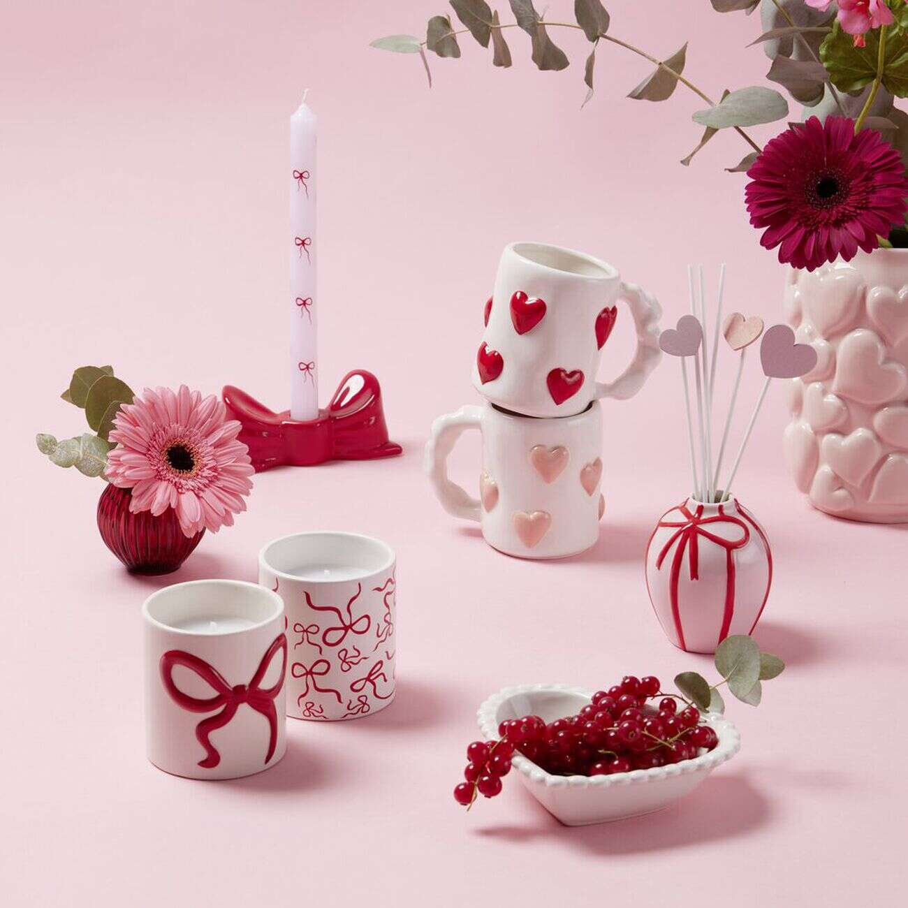 Bougie chandelle x2 blanche motifs noeuds rouges H25cm