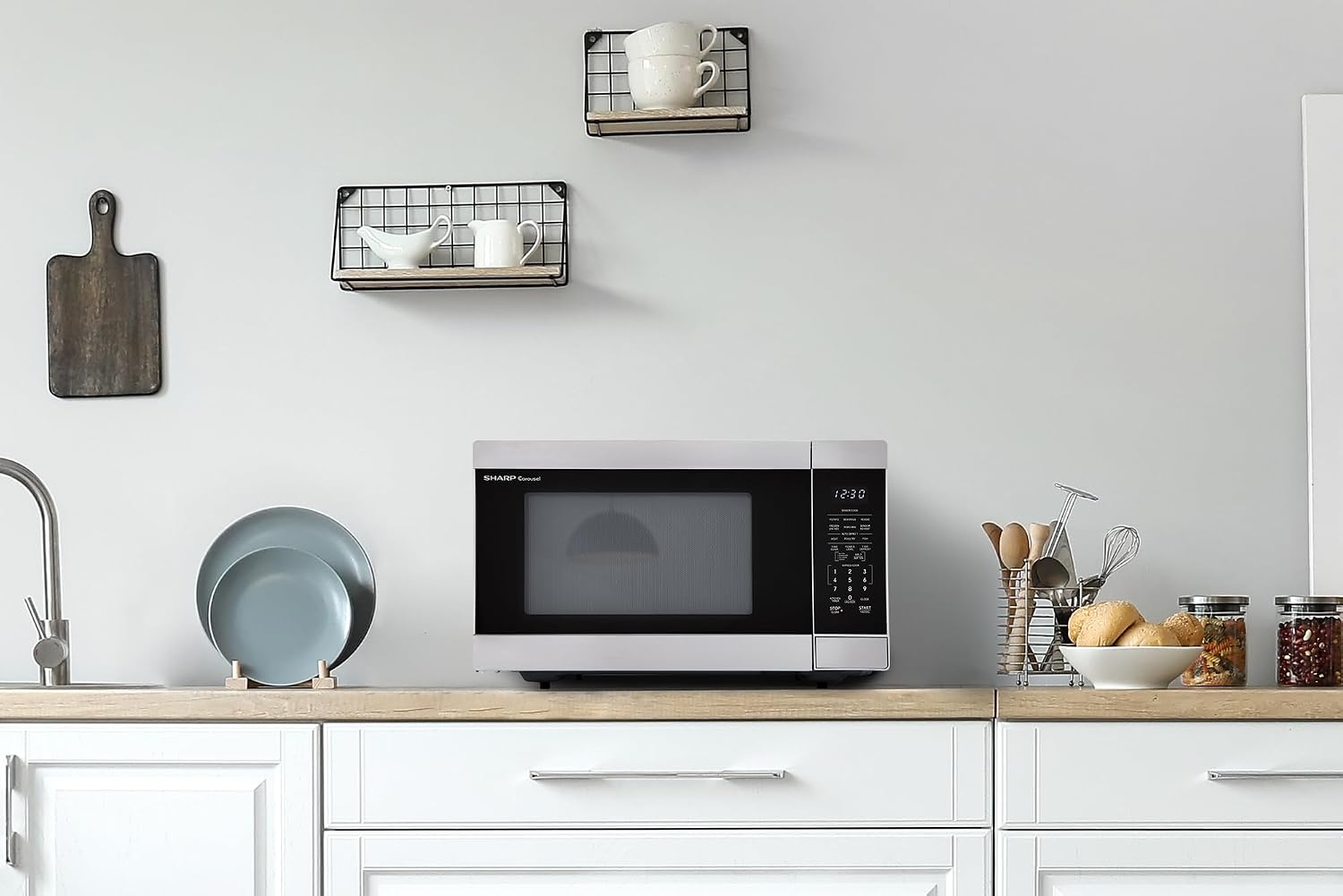 Sharp SMC1662KS 1.6 cu1100W Stainless Steel Countertop Microwave Oven