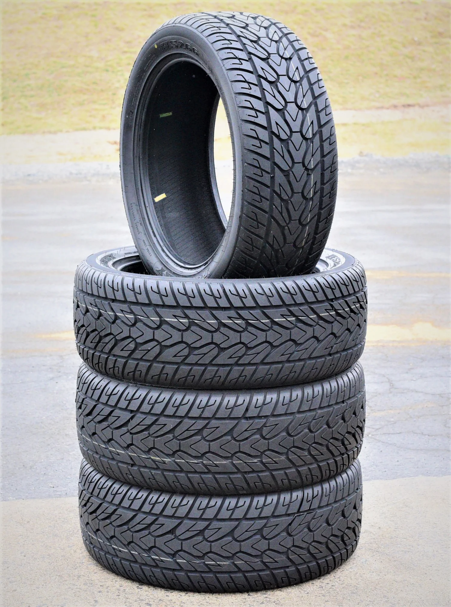 HS266 285/50R20 116H XL Performance a/s All Season Tire - Image 10