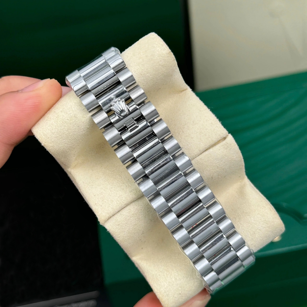 [Super Clone]RLX Day-Date 40mm 228396TBR-0011 Silver Diamonds Dial
