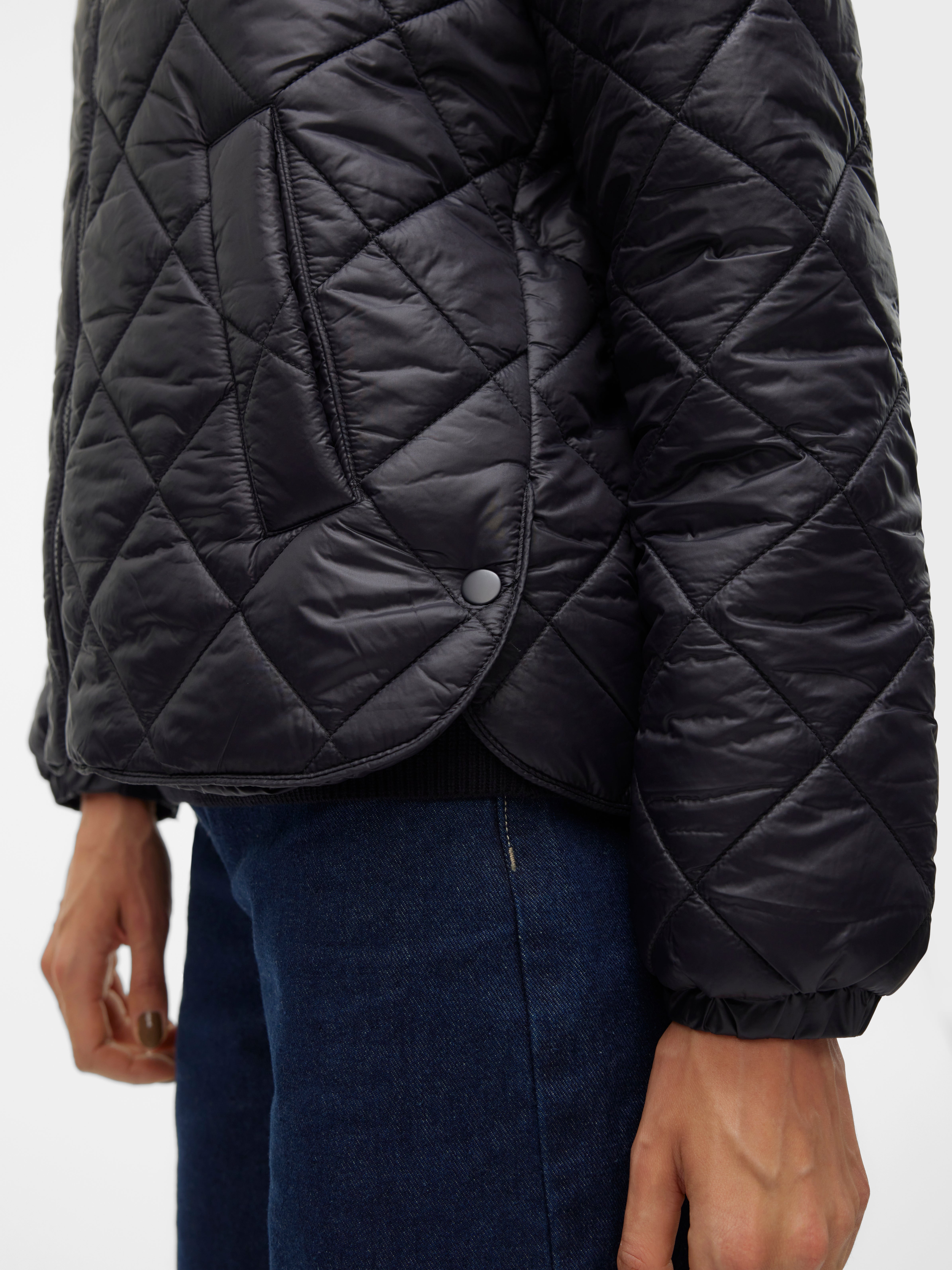 VERO MODA® VMSKYLAR Quilted Jacket