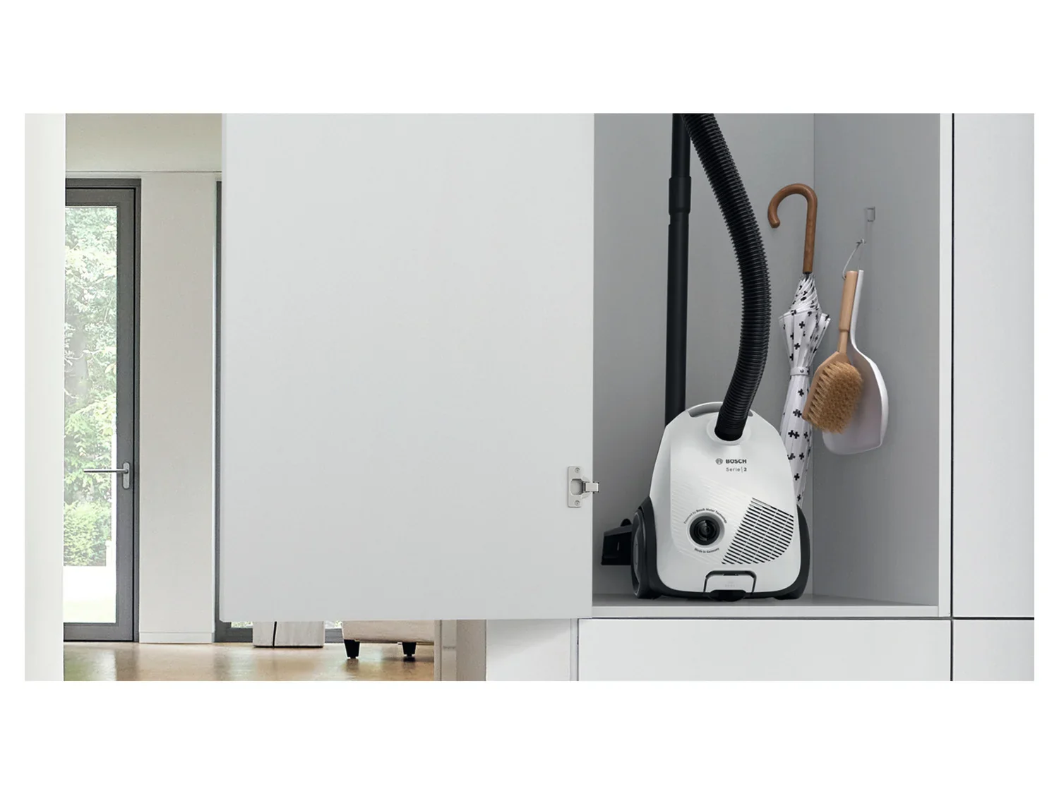 BOSCH Aspirateur BGLS2FRESH, 600 W