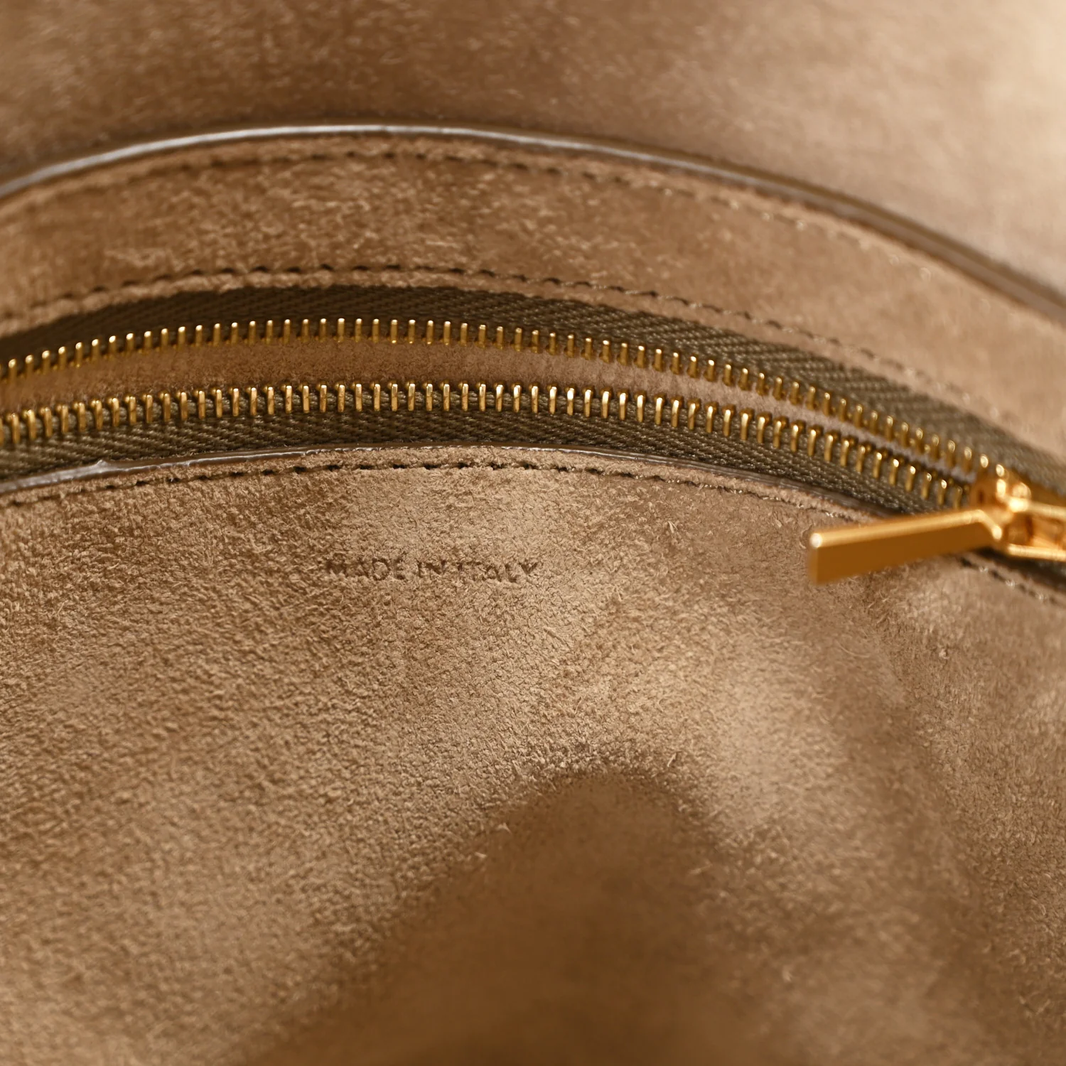 Soft Grained Calfskin Small Sangle Bucket Bag Taupe