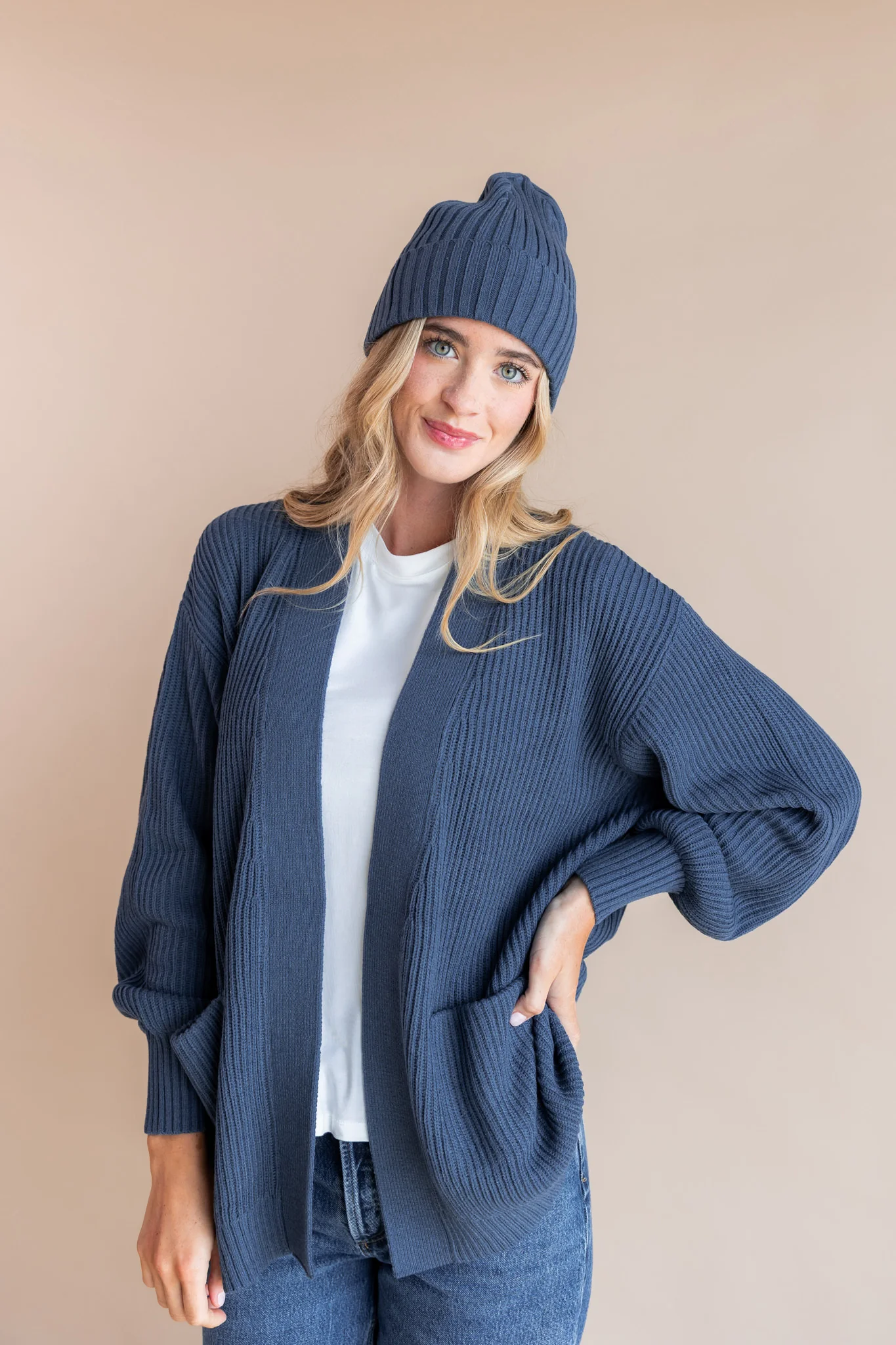 Chunky Knit Adult Ribbed Beanie in Oxford