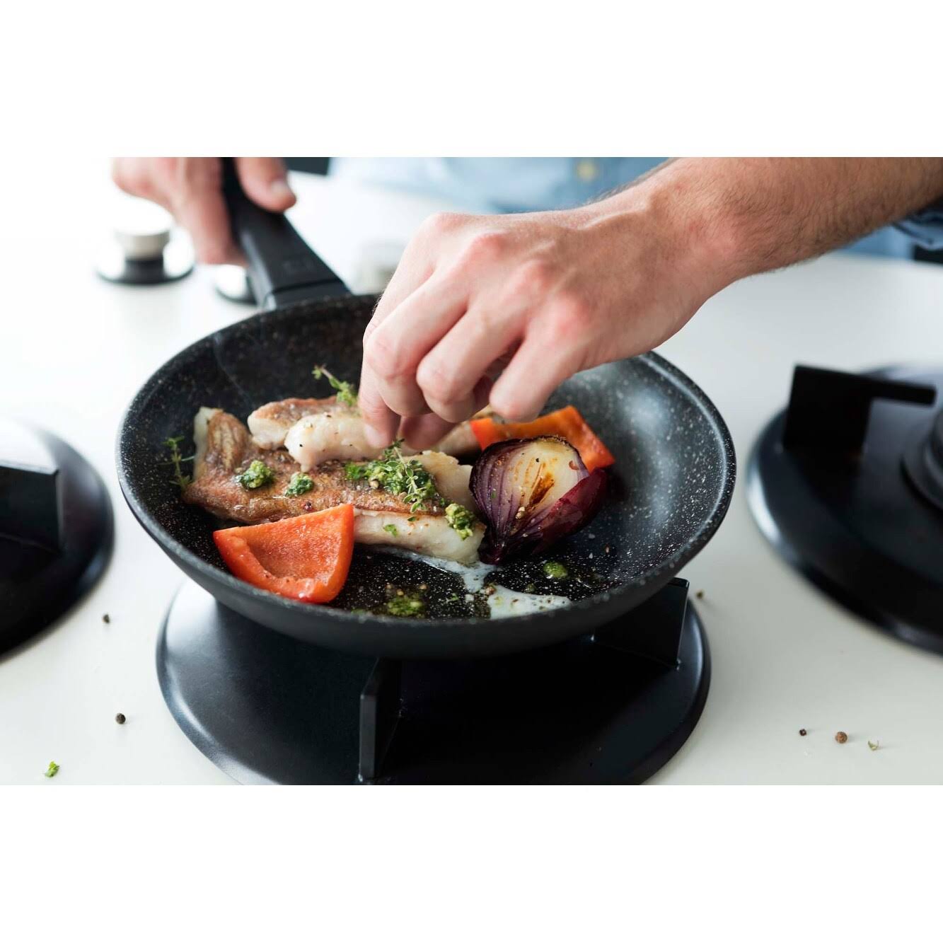 Zwilling Madura Plus 8" Nonstick Fry Pan