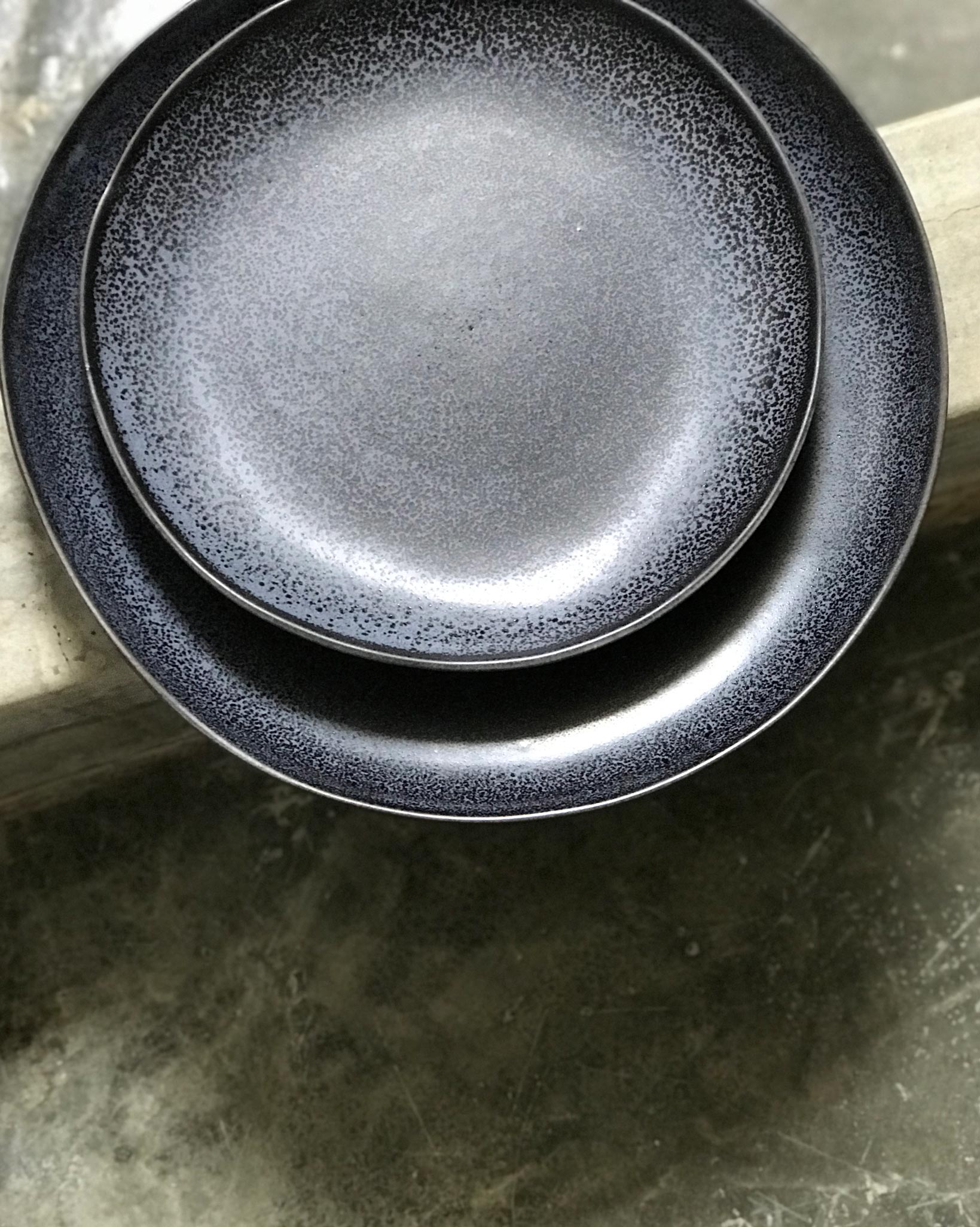 TURMALINA - LARGE PLATE CLASSIC BLACK