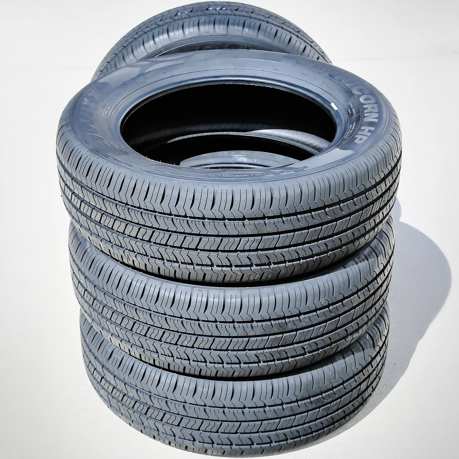 Set of 4 Capricorn HP 215/65R16 98H Performance a/s All Season Tires - Image 7