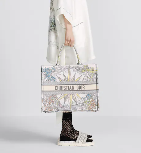 LARGE D BOOK TOTE White Multicolor R??ve d'Infini Embroidery (42 x 35 x 18.5 cm)