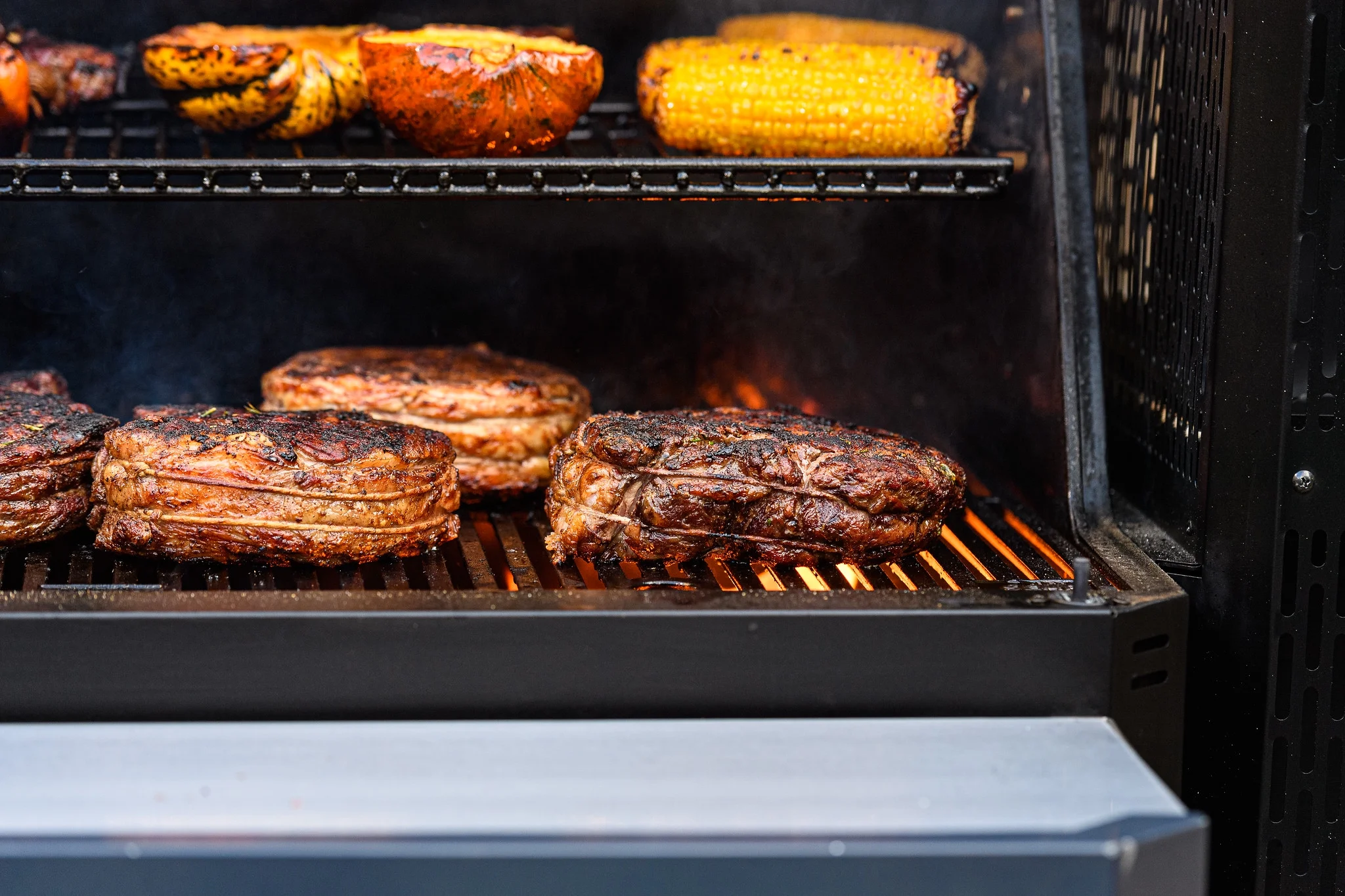 Gravity Series? 1050 Digital WiFi Charcoal Grill and Smoker in Black(30) - Image 8