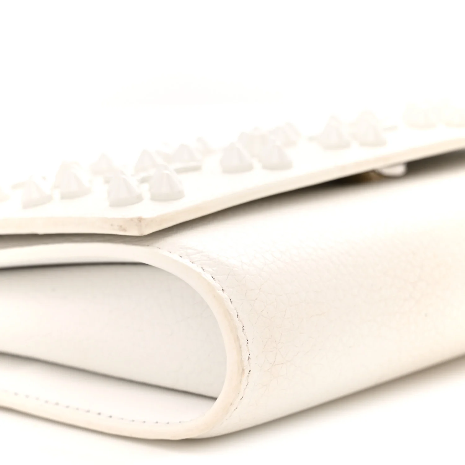 Calfskin Spikes Loubinthesky Paloma Wallet On Chain White