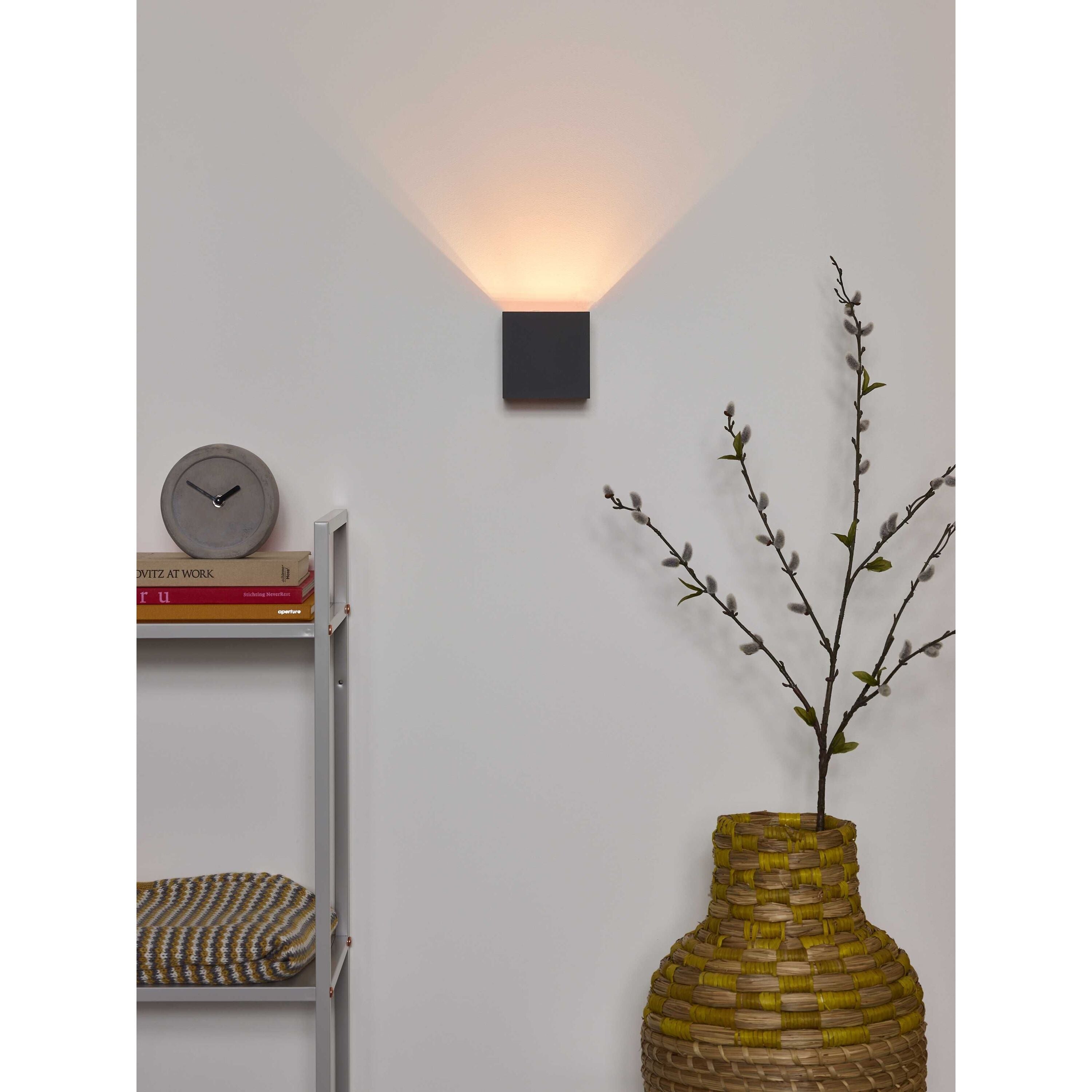 Xio wandlamp vierkant grijs