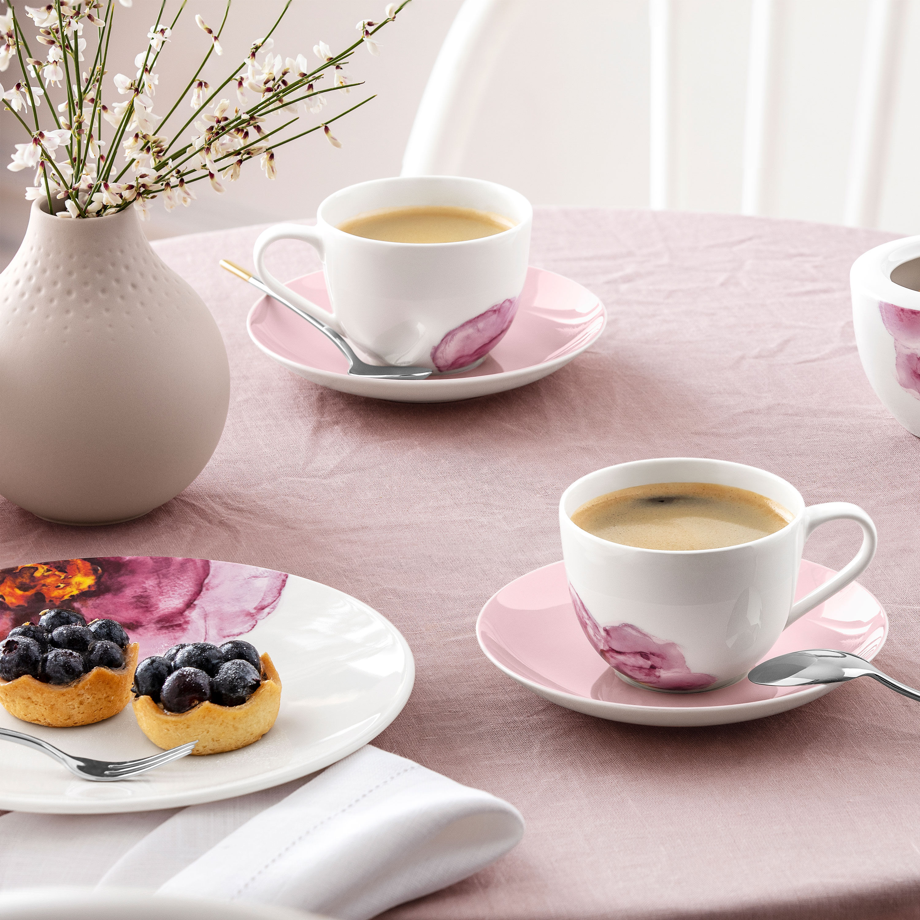 Rose Garden Coffee cup saucer - Pink, 5.9'', Premium Porcelain