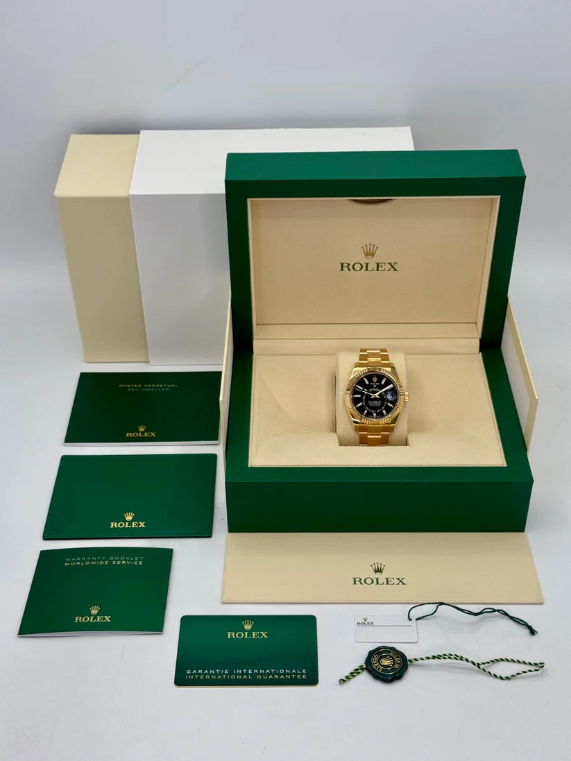 [Super Clone]RLX  Sky-Dweller 42mm Yellow Gold Black Dial Oyster - 336938