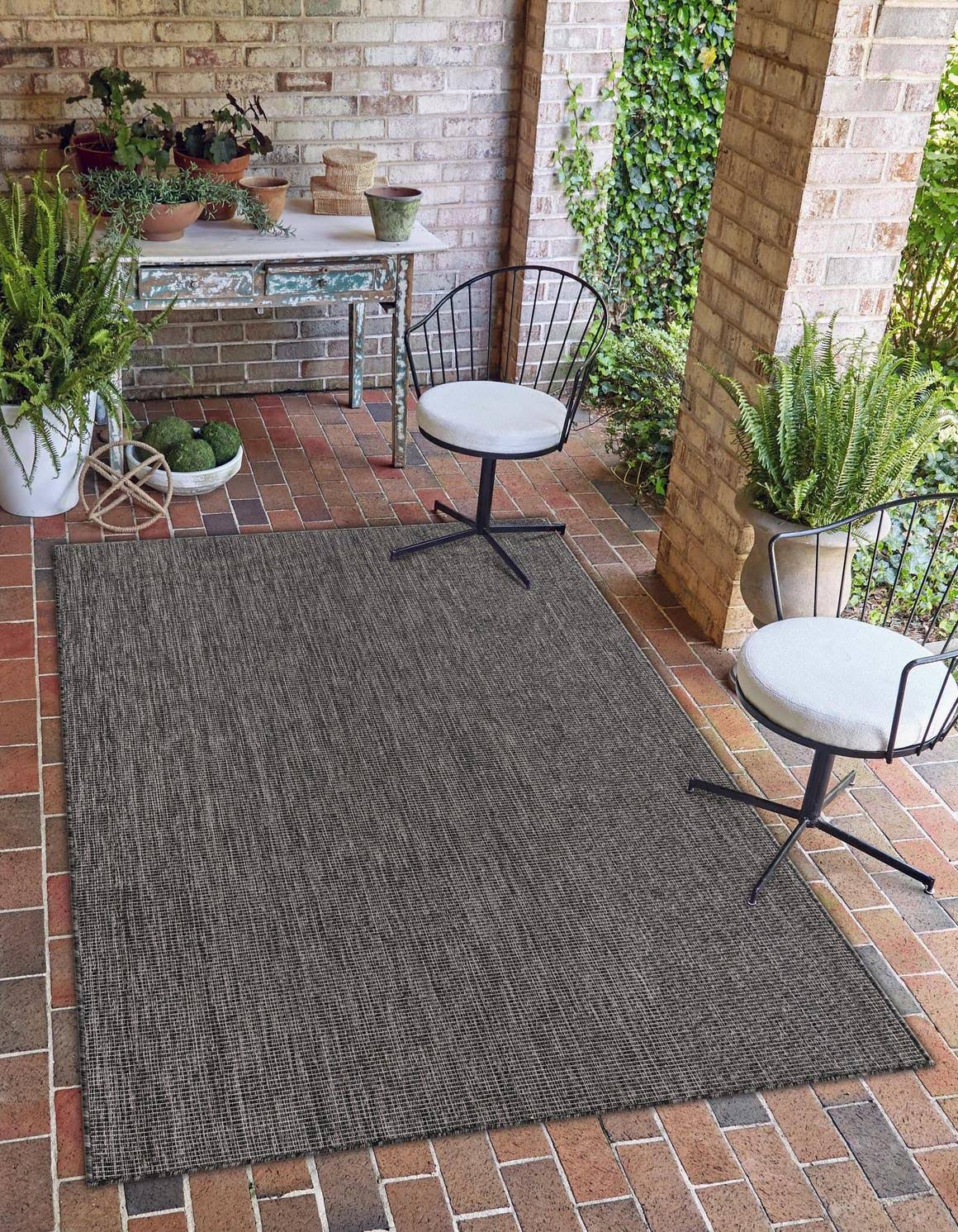 Unique Loom Outdoor Solid Area Rug - 4' x 6' Black
