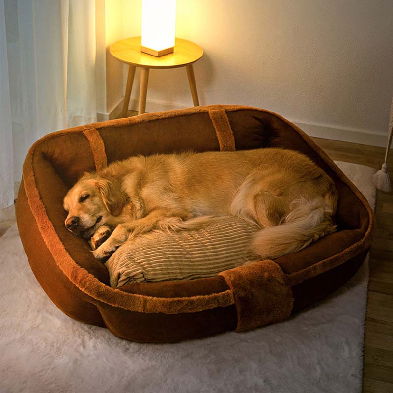 Grand canapé vintage confortable et apaisant pour chien