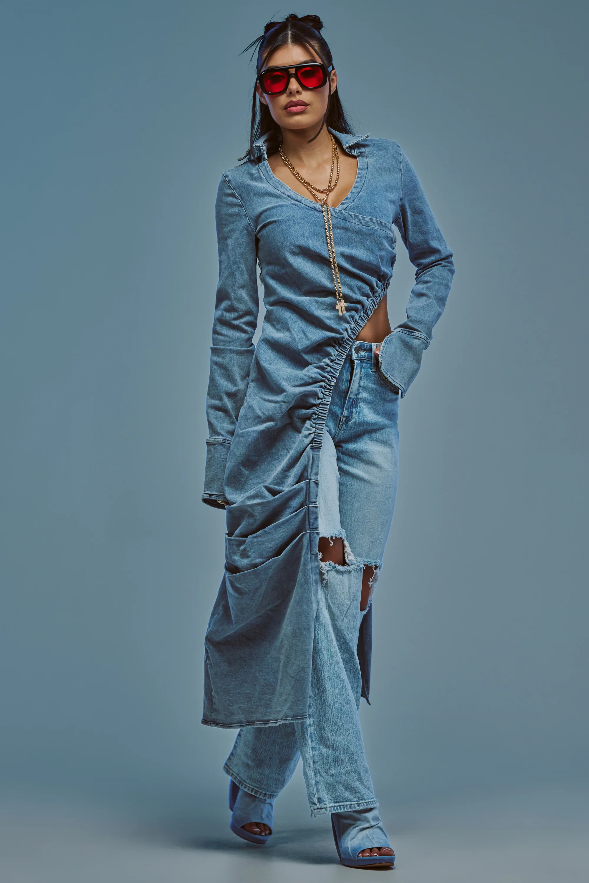 GET MY CLOSE UP LONG DENIM BLOUSE - Akira Store