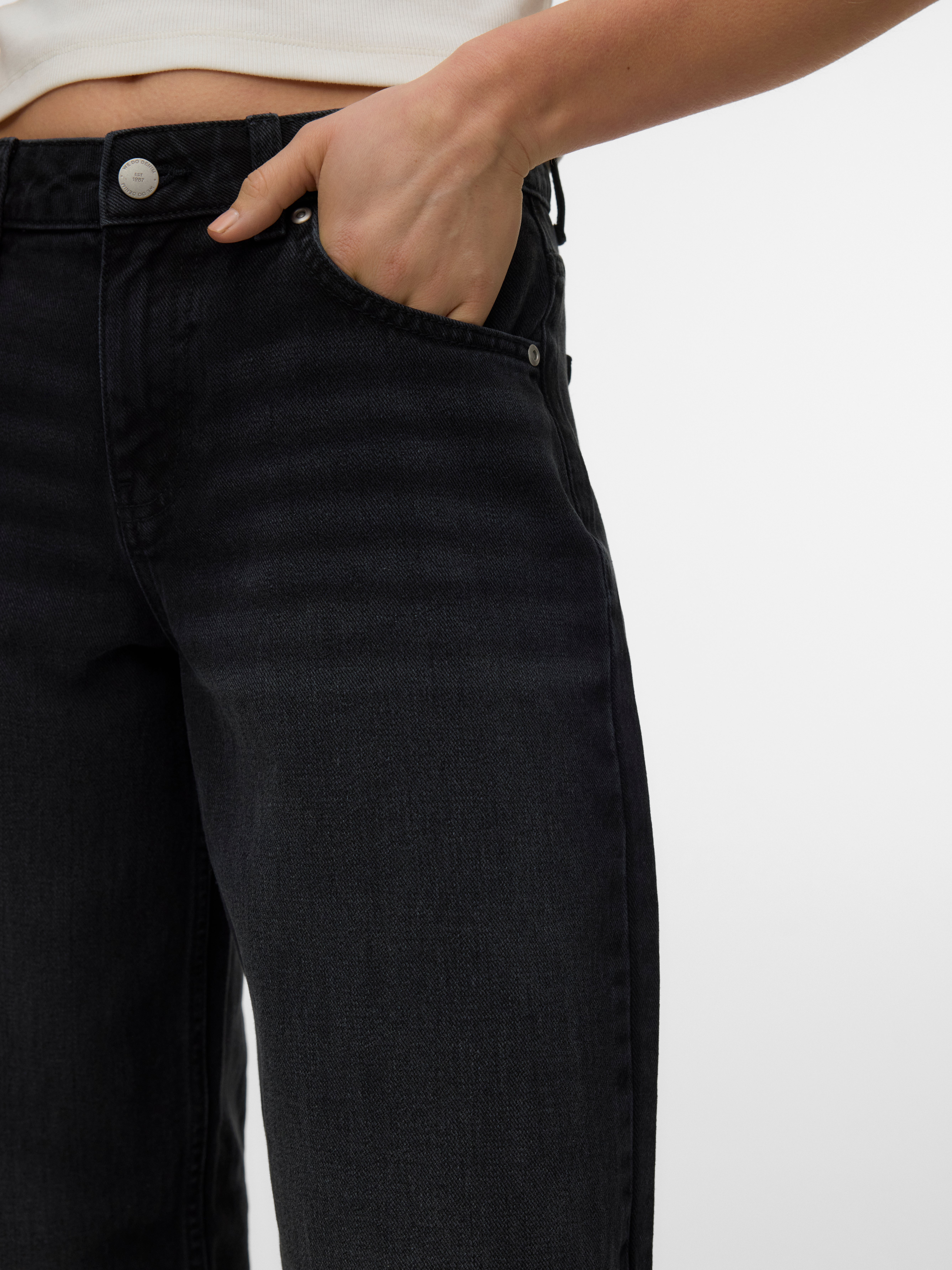 VERO MODA® VMHALLIE Low rise Wide Fit Jeans