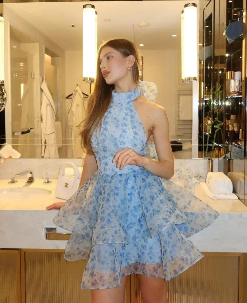 Robe d'été bleue à fleurs pour femmes avec nœud devant