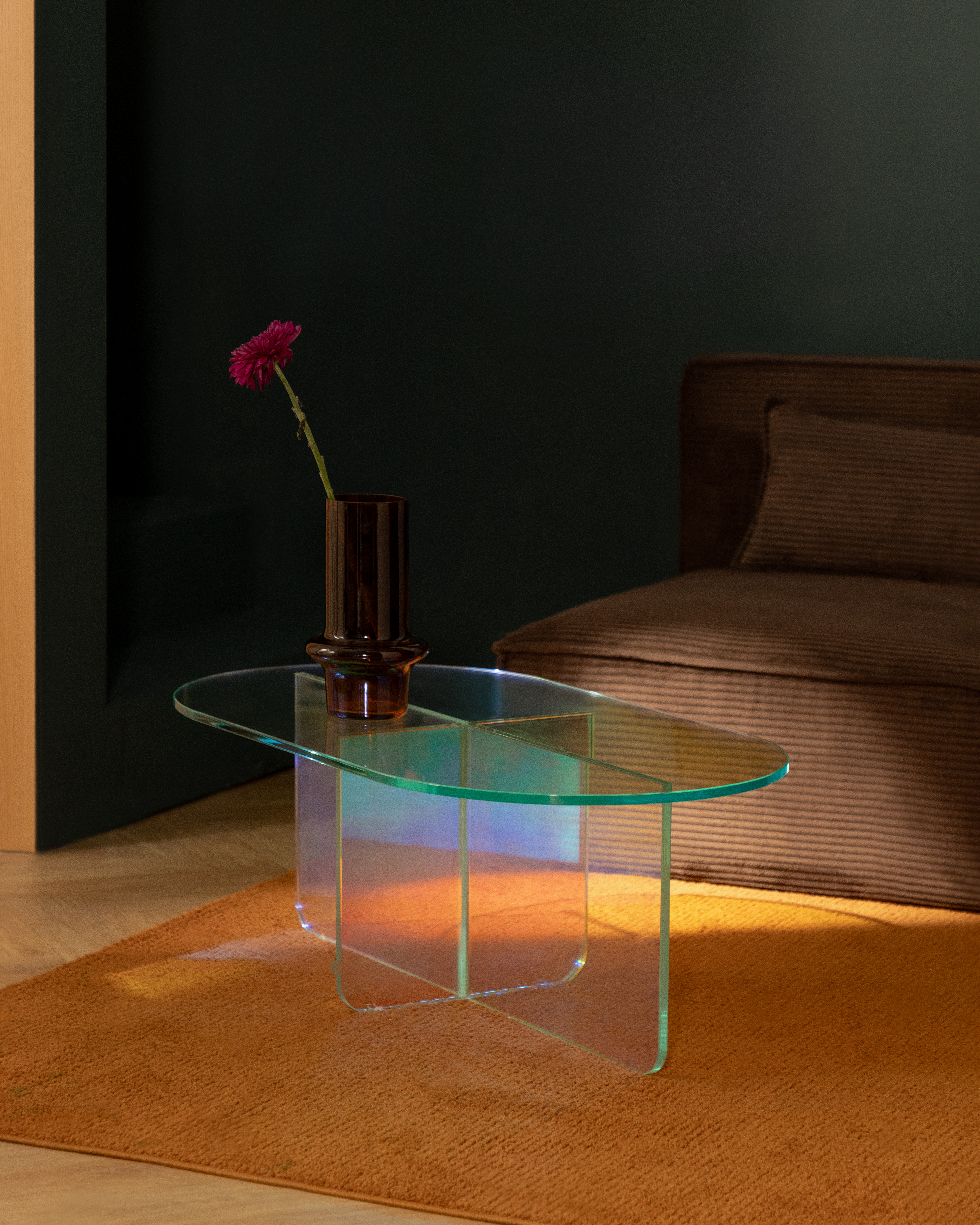 Iris - Mesa de Centro Ovalada Iridiscente de Cristal Templado (90x50 cm) Iris