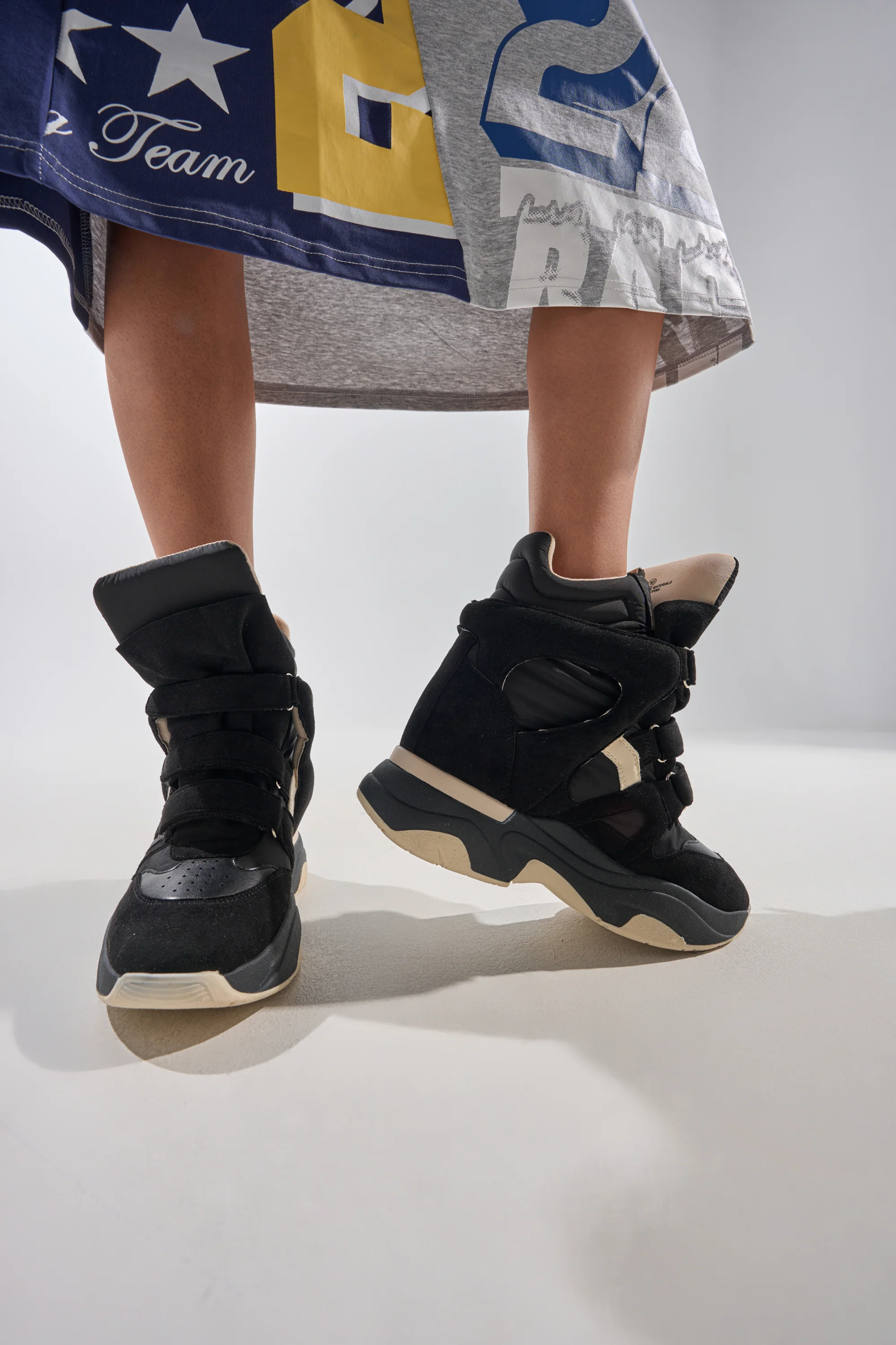 MARANTO CHUNKY BLACK SNEAKER - Akira Store