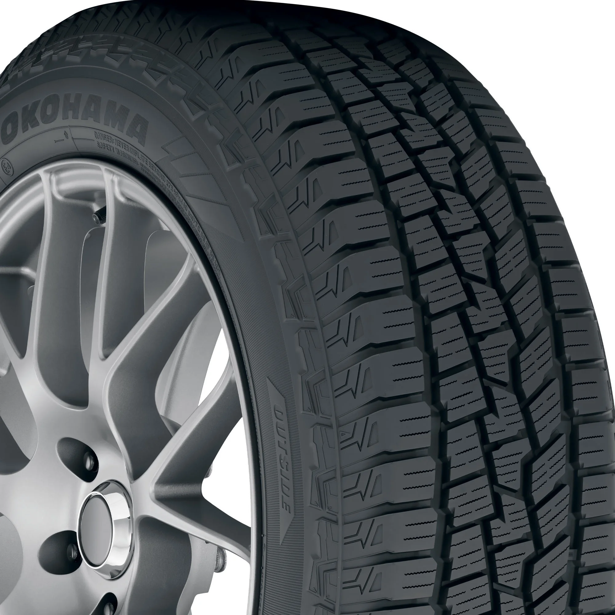 Yokohama Geolandar CV 4S All-Weather 245/60R18 105V SUV/Crossover Tire