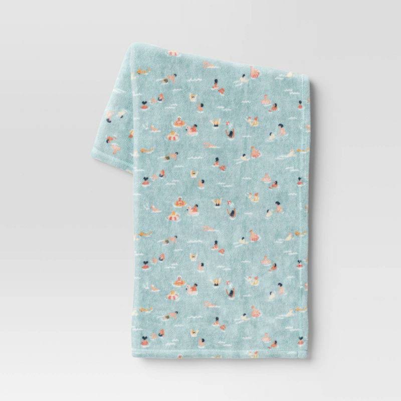 Oversized Beachy Fun Printed Plush Throw Blanket - Room Essentials