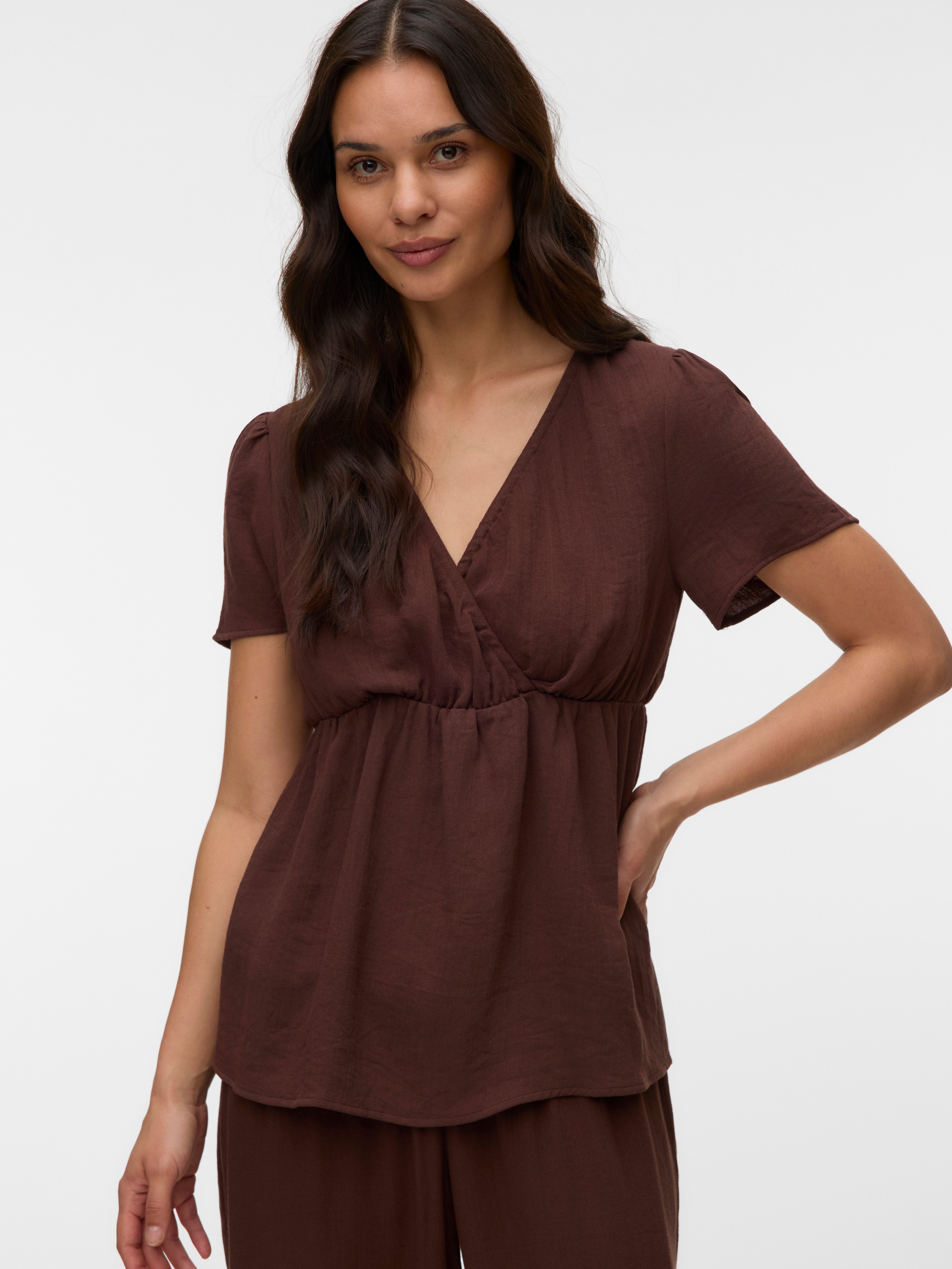 VERO MODA® Regular Fit V-Neck Top