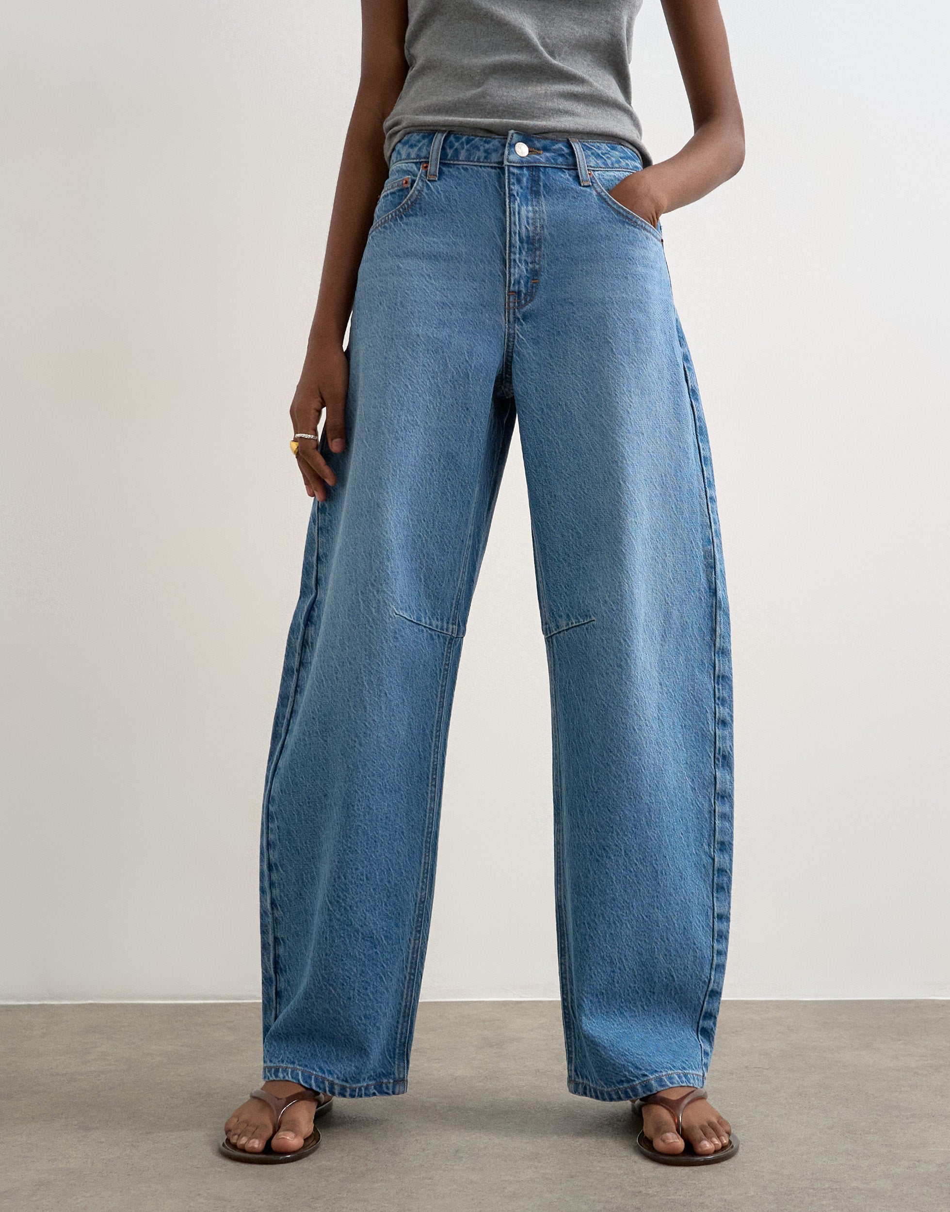 VERO MODA® TSALMA High rise Barrel Fit Jeans