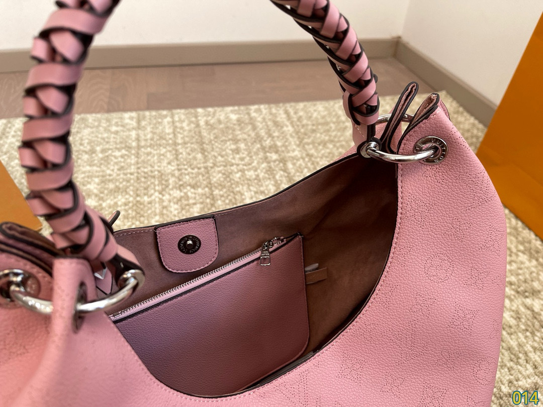 Louis new arrival hobo tote bag size: 34*28 cm