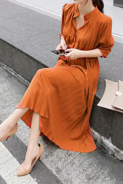 Robe à manches bouffantes en chiffon plissé