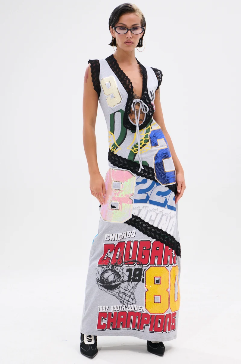 INSTA SAW IT FIRST GRAPHIC MAXI DRESS - Akira Store