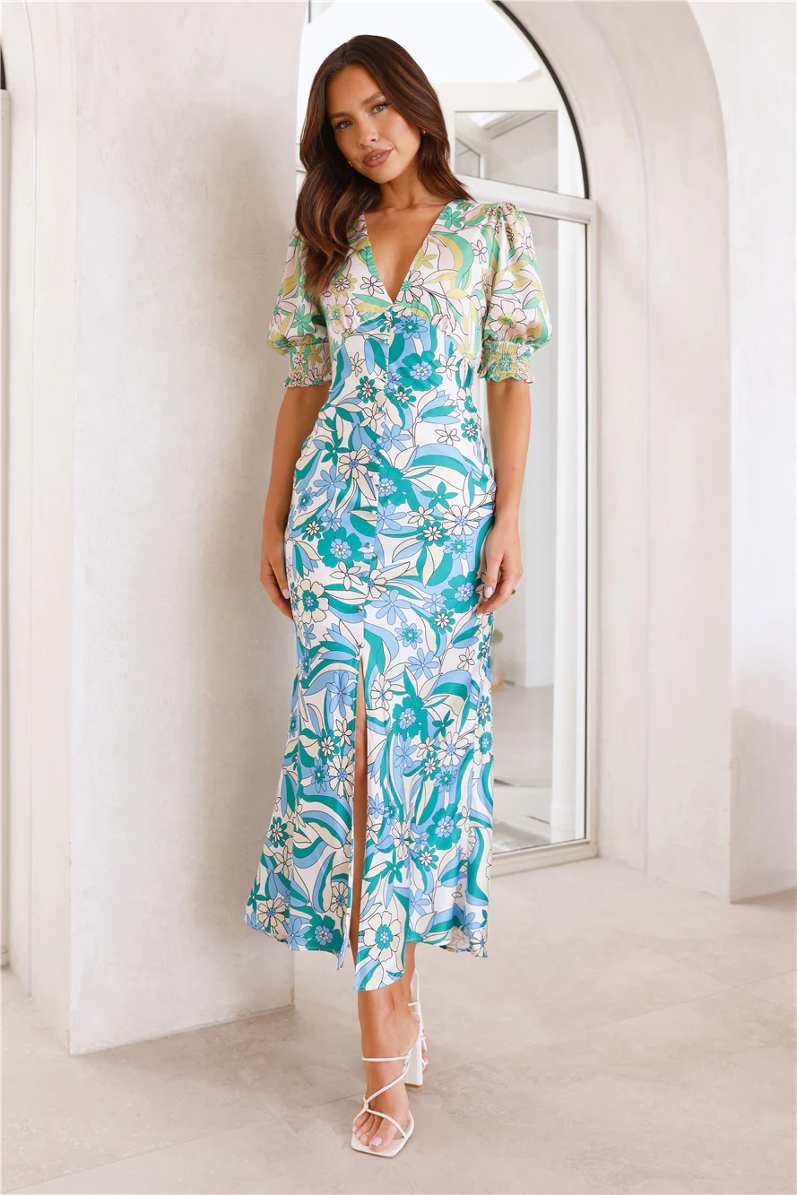 Uniquely Lovely Midi Dress Blue