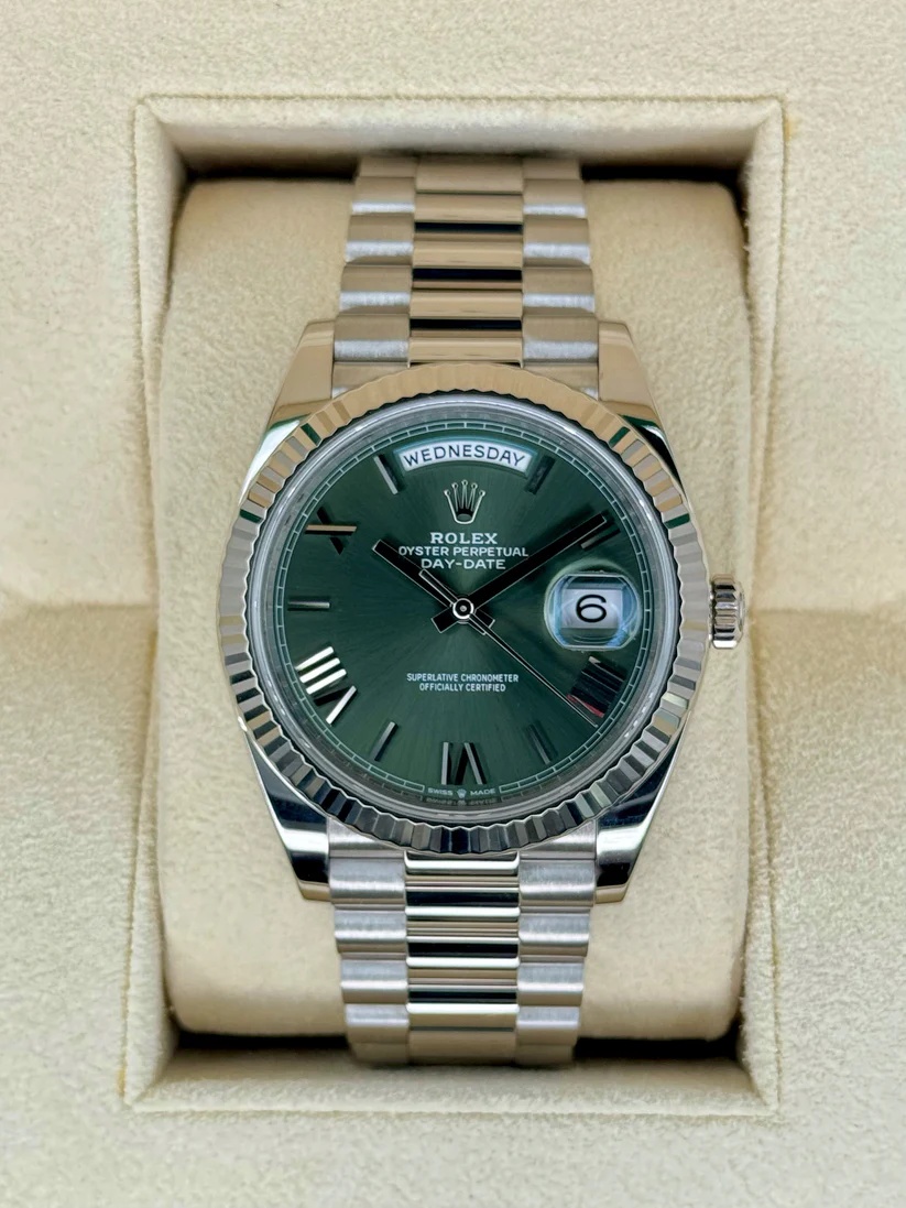 【Super Clone】RLX  Day-Date President 40mm White Gold Green Roman Dial - 228239