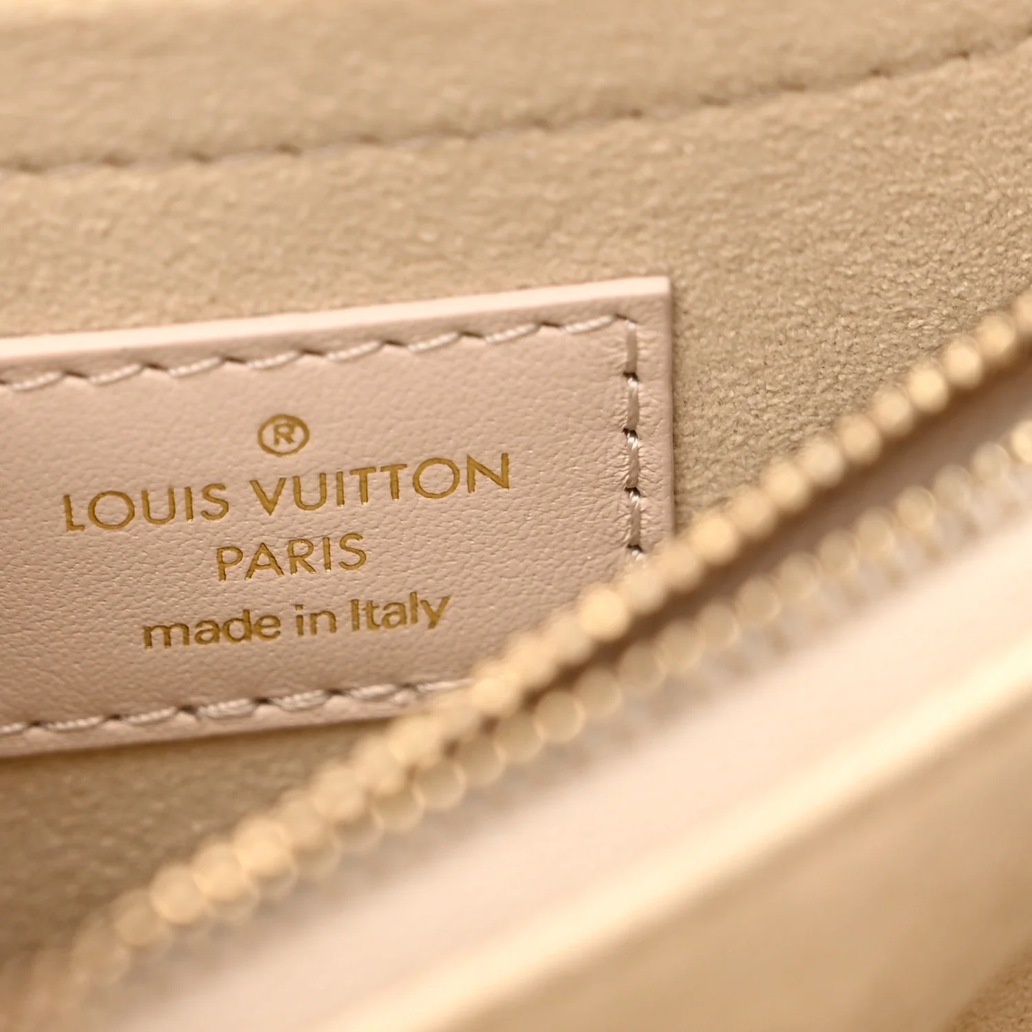 Calfskin Hold Me New Wave Ivory